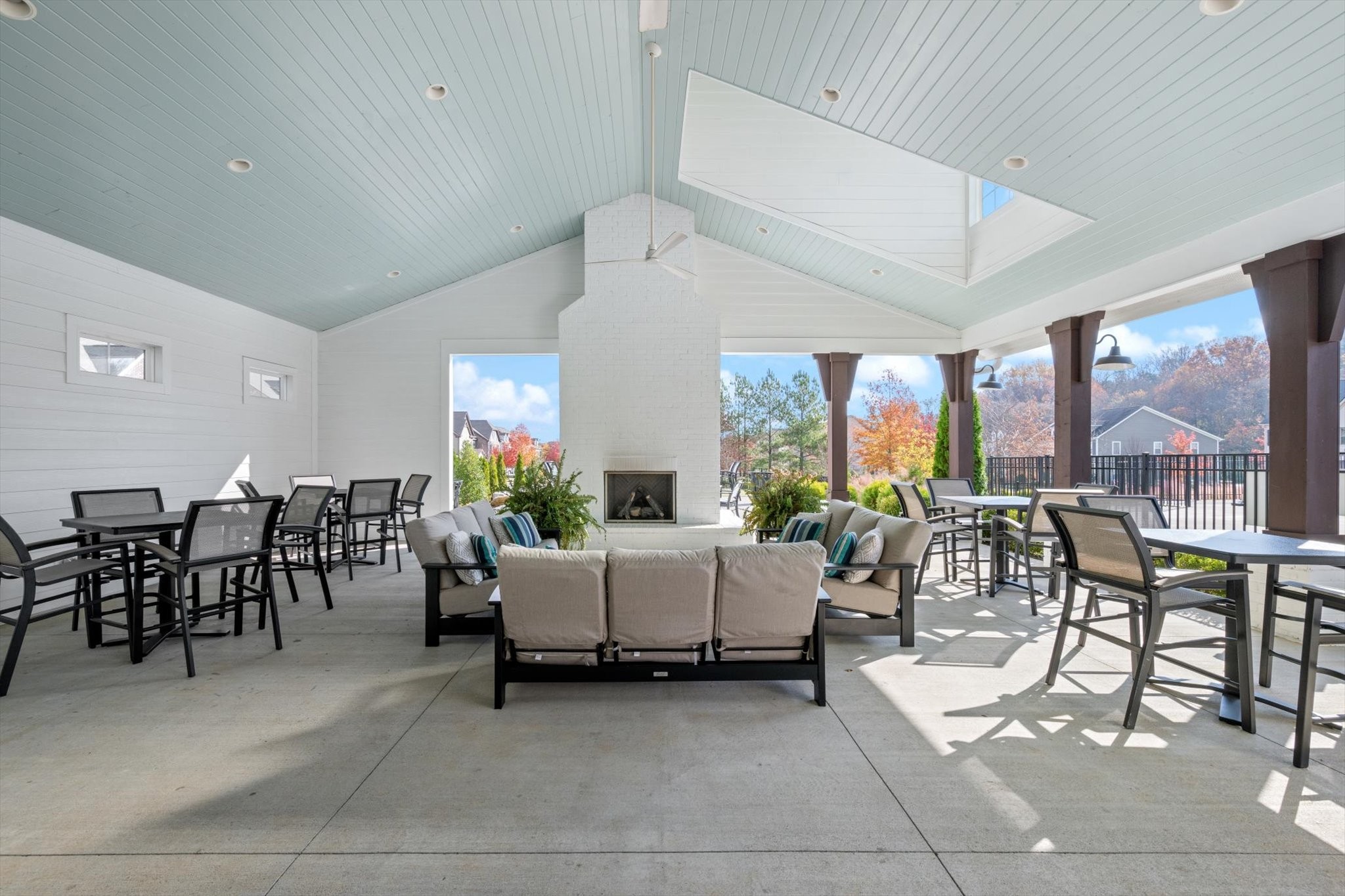 900 Vintage Green Ln Unit: 204