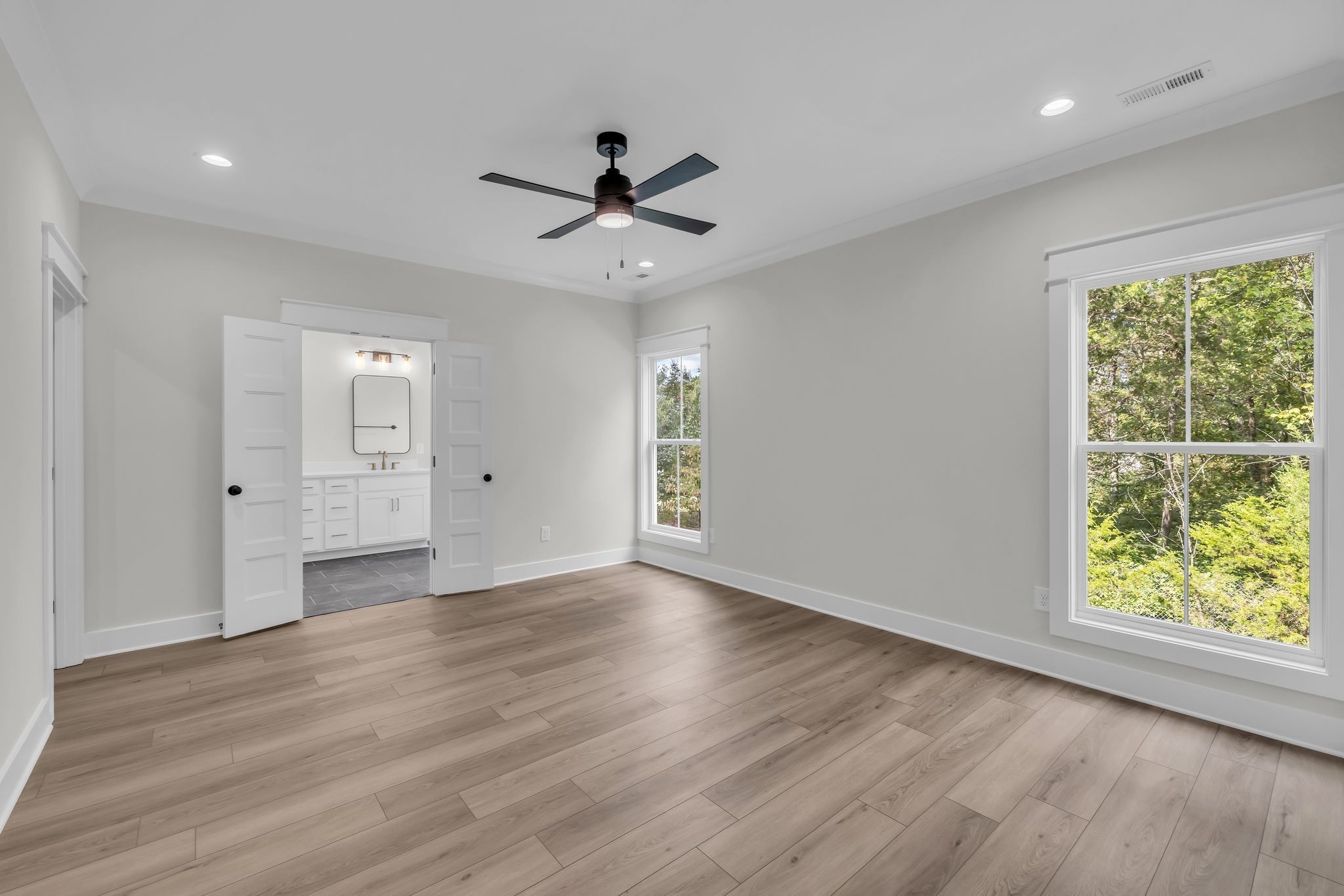 416 Mountain View Ct