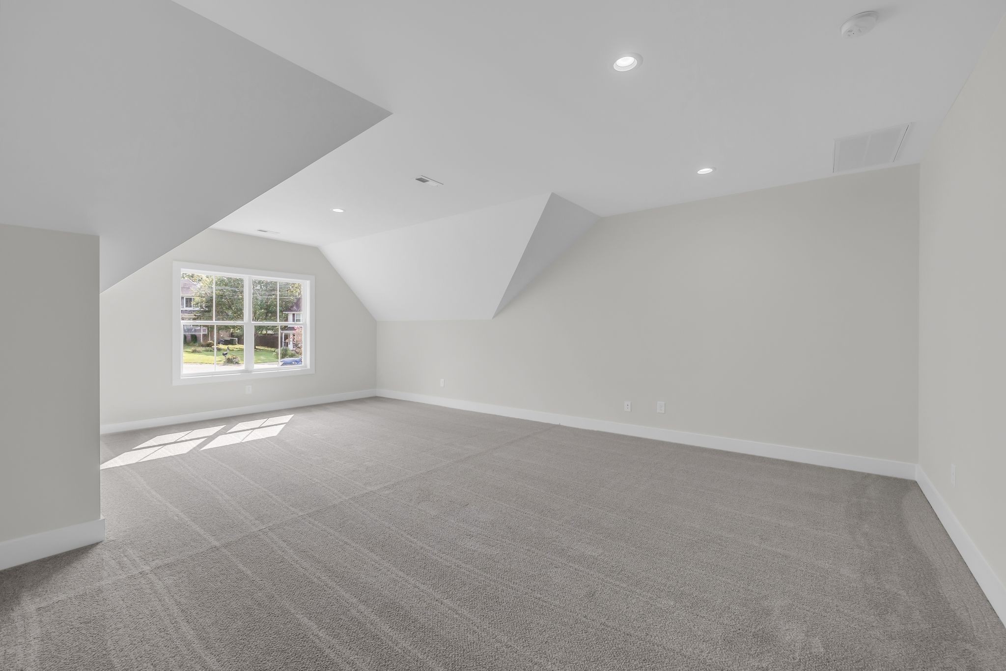 416 Mountain View Ct