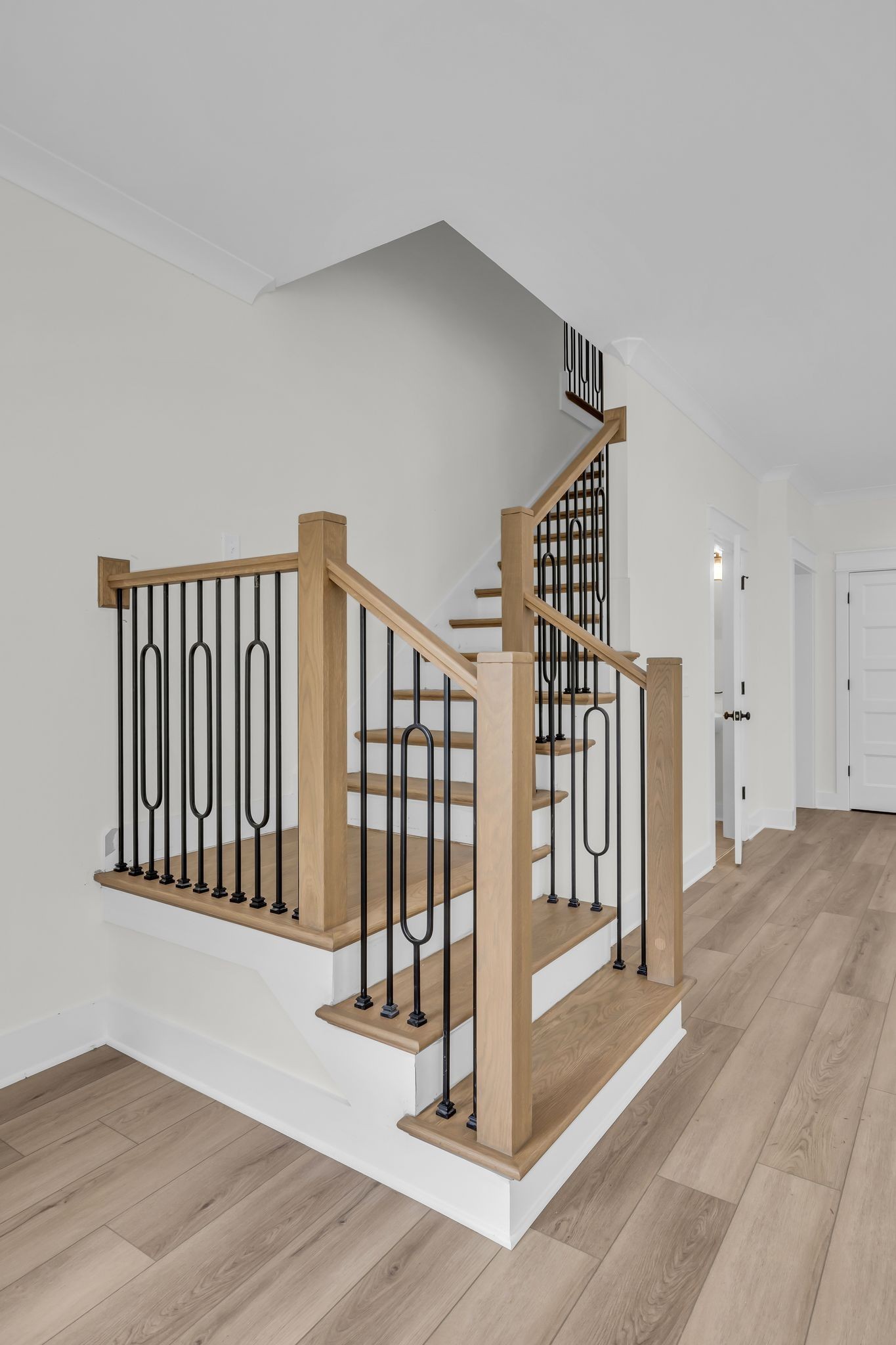 416 Mountain View Ct