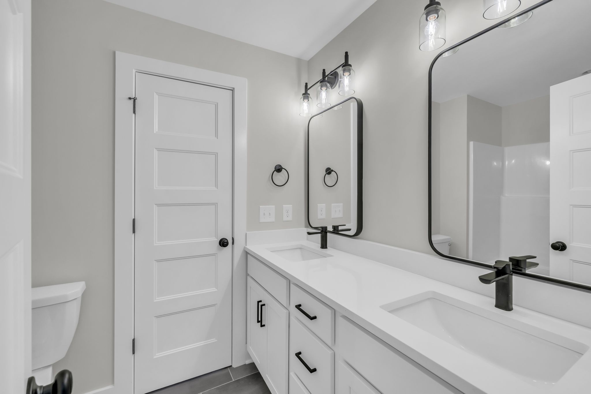 416 Mountain View Ct