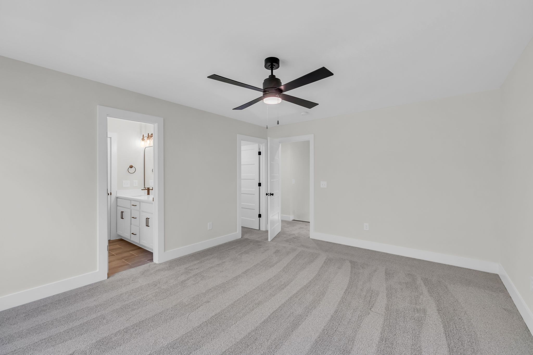 416 Mountain View Ct