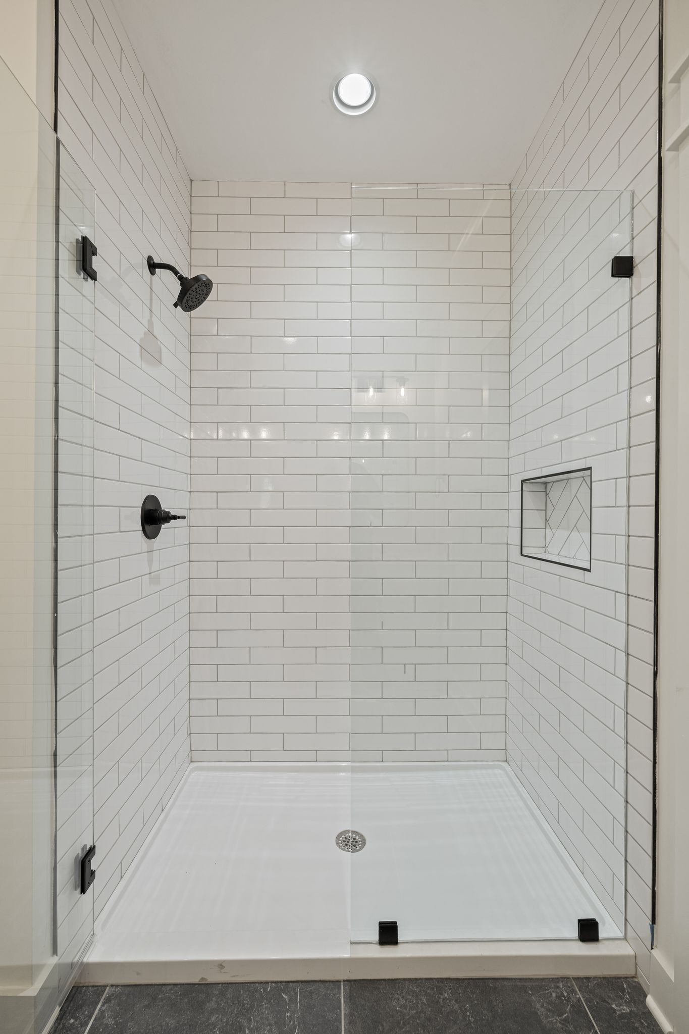 506 Mountain View Ct