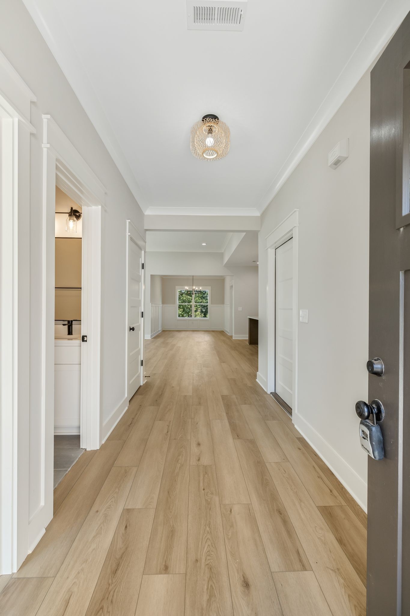 506 Mountain View Ct