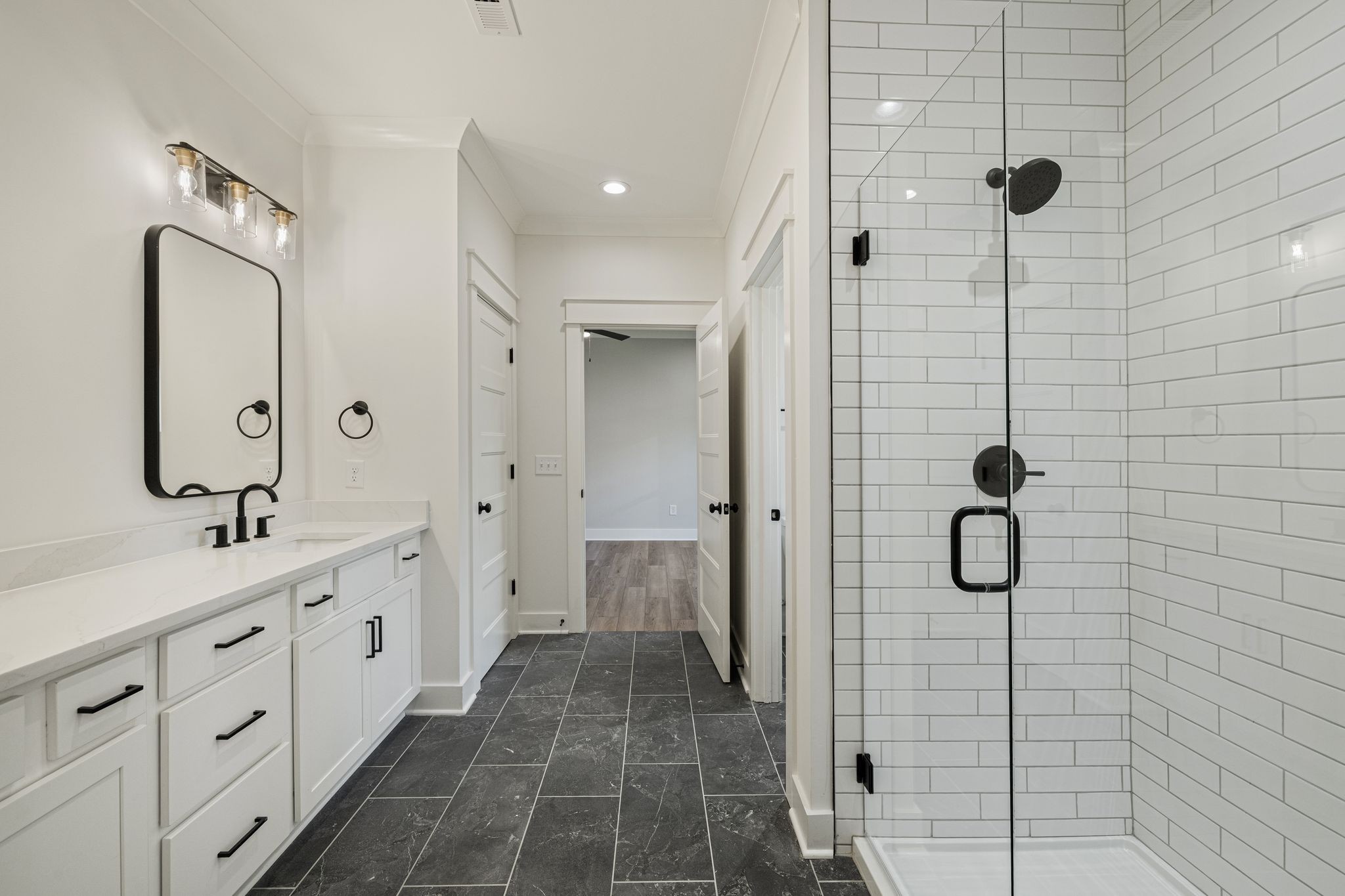 506 Mountain View Ct