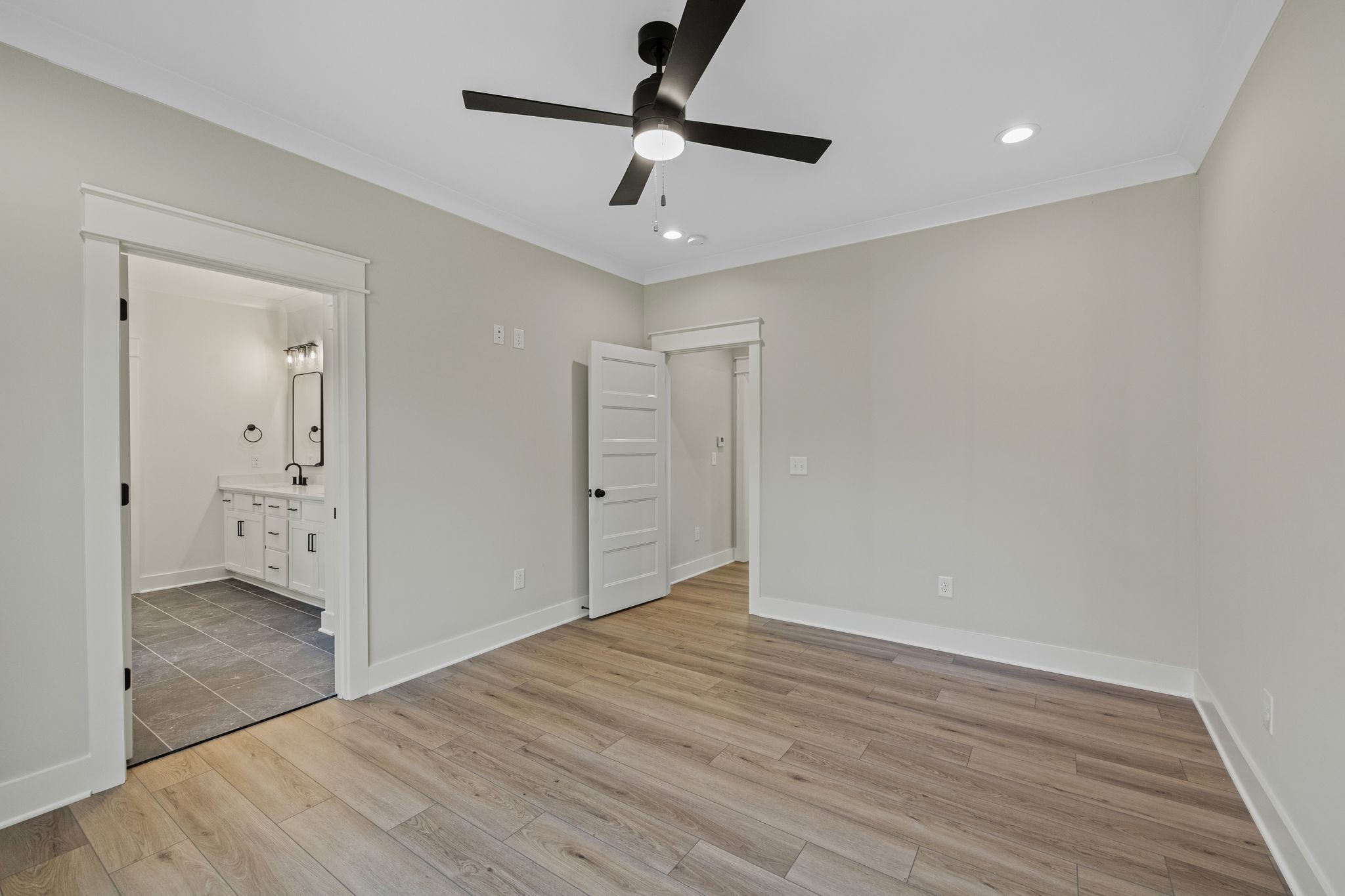 506 Mountain View Ct