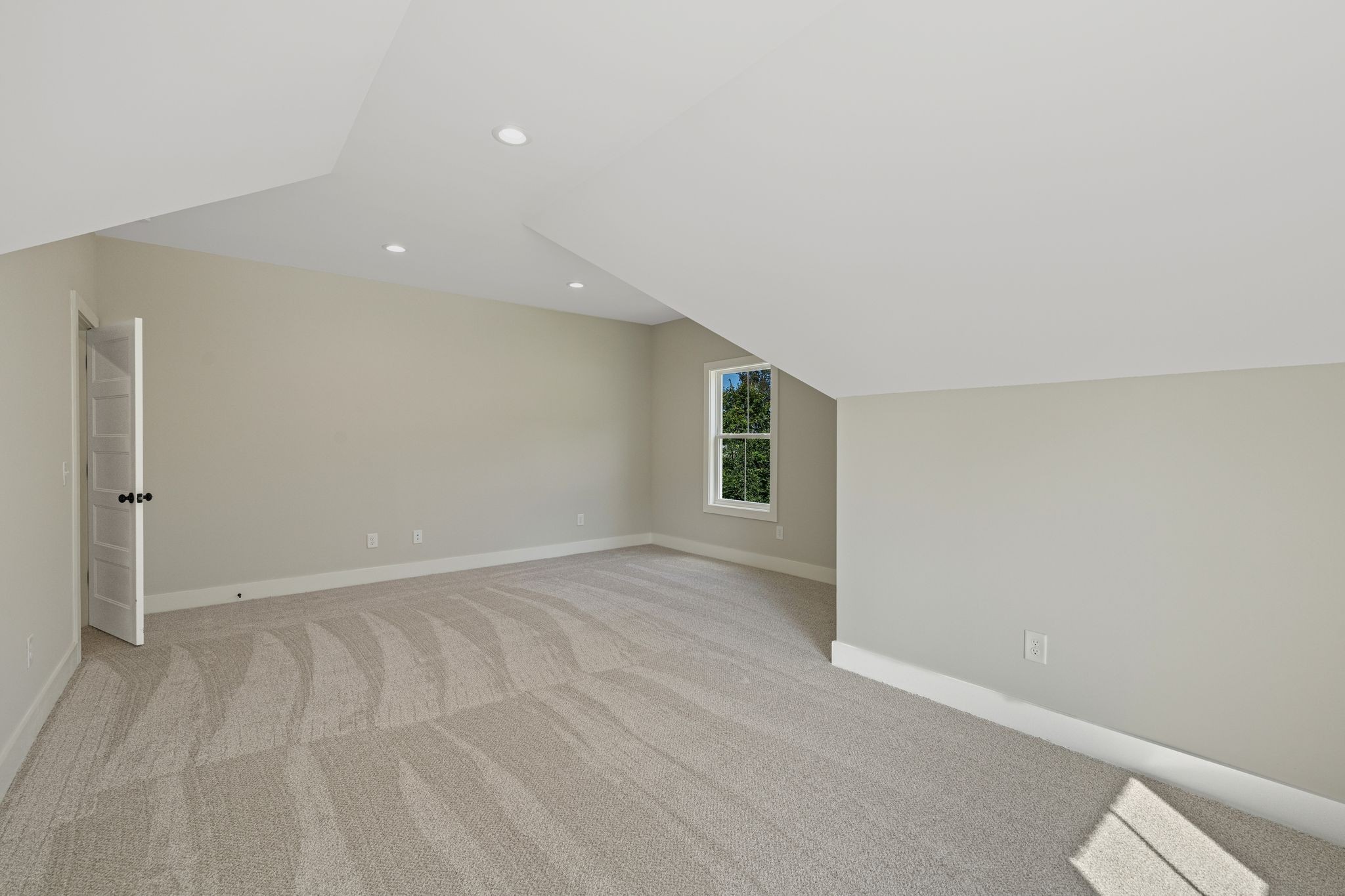 506 Mountain View Ct