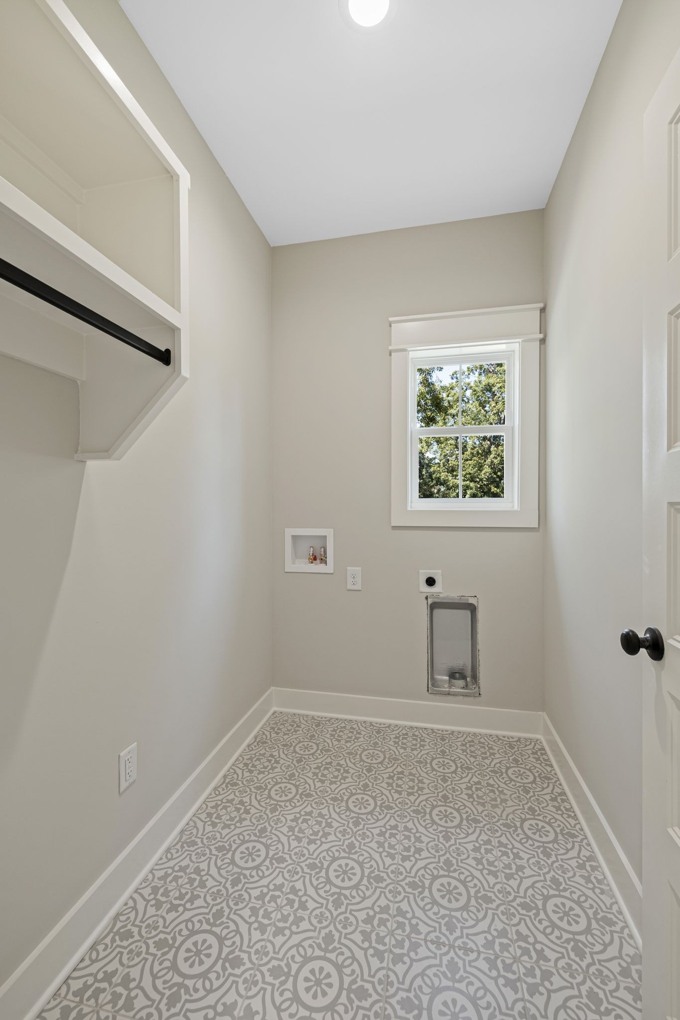 506 Mountain View Ct