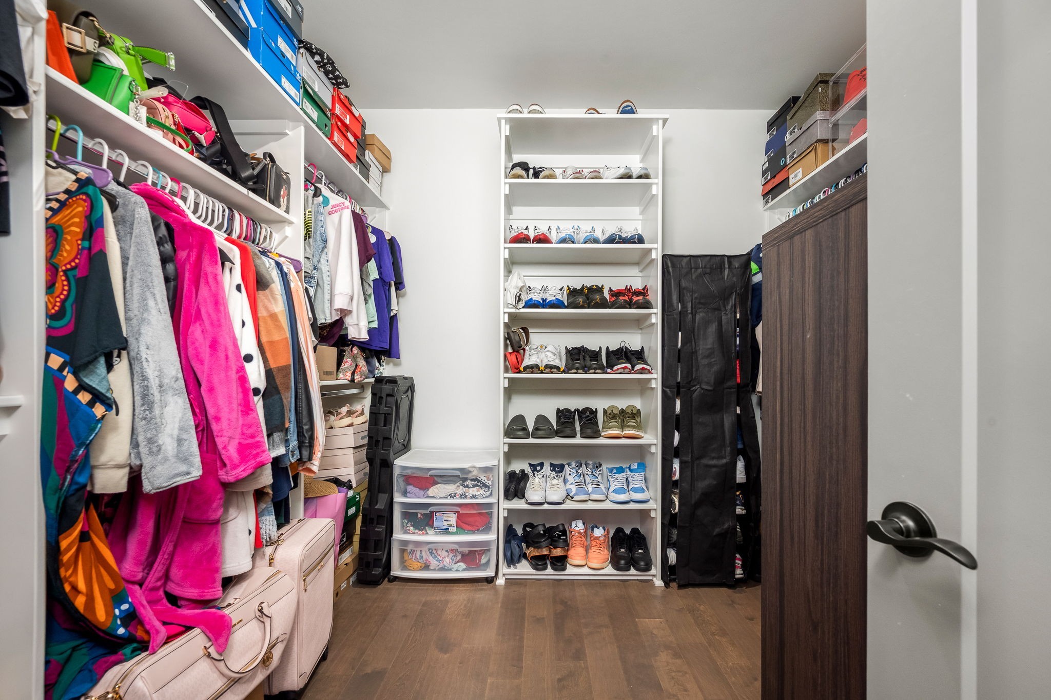 2614 Holly Springs Dr