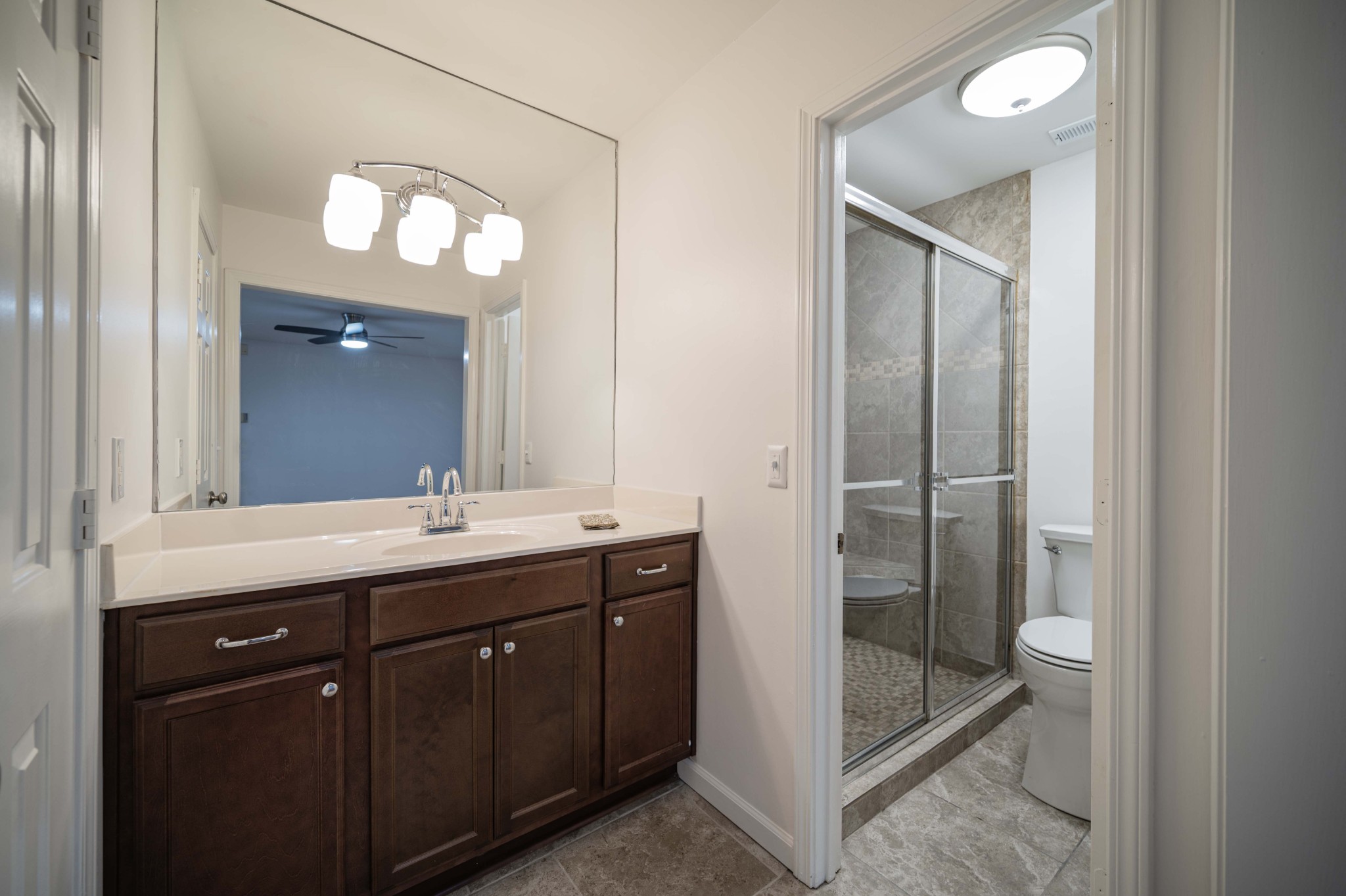 1002 E Northfield Blvd Unit: L101