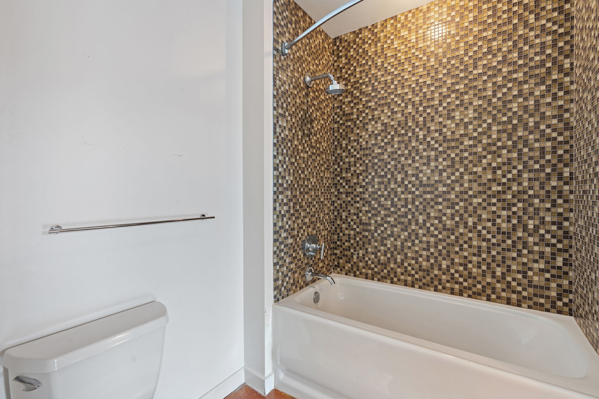 600 12th Ave S Unit: 1708