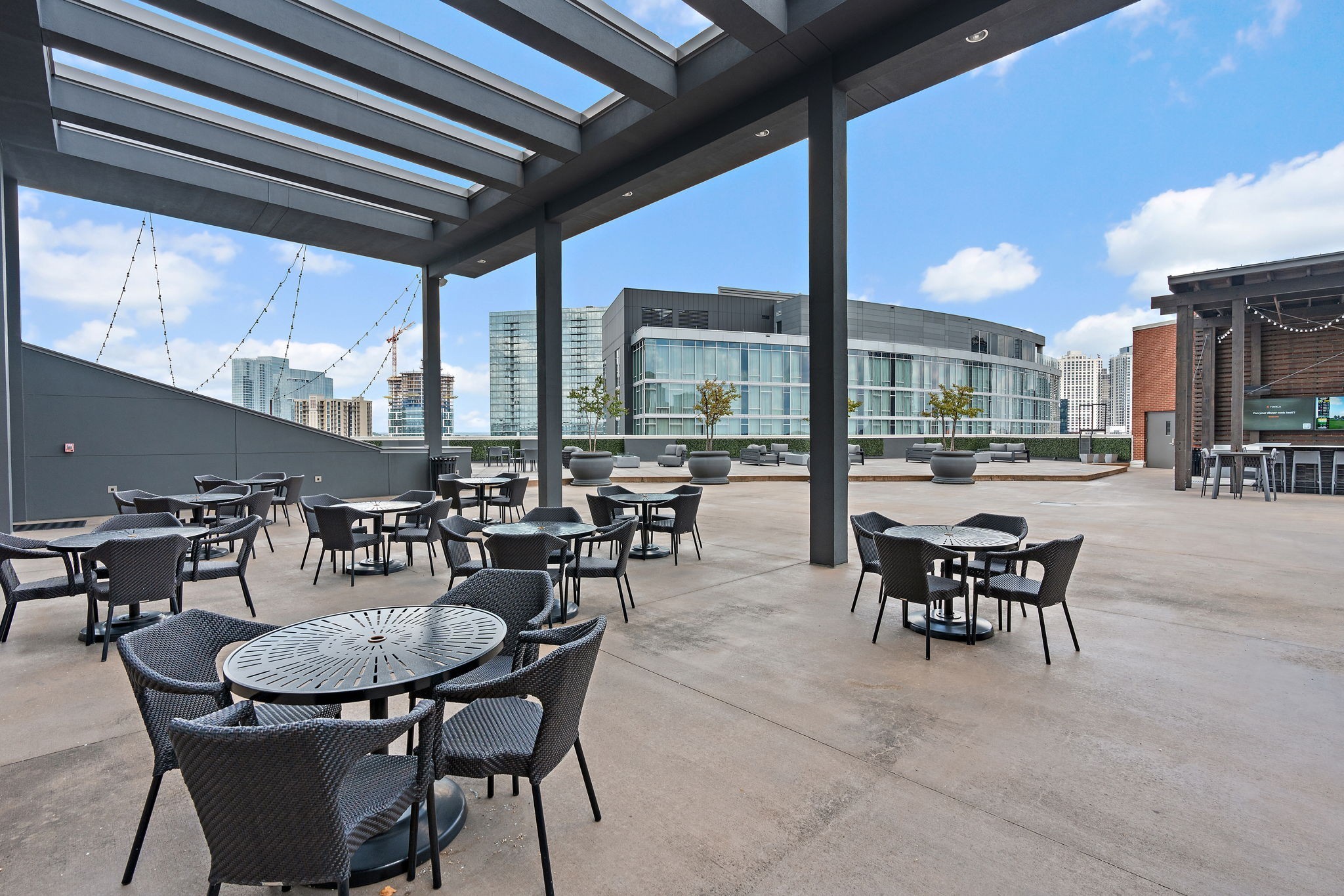 600 12th Ave S Unit: 1708