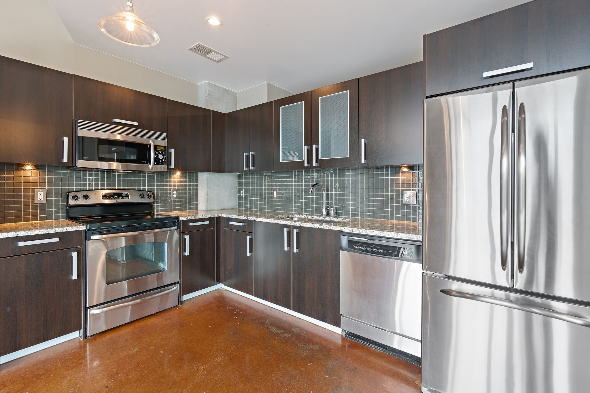 600 12th Ave S Unit: 1708