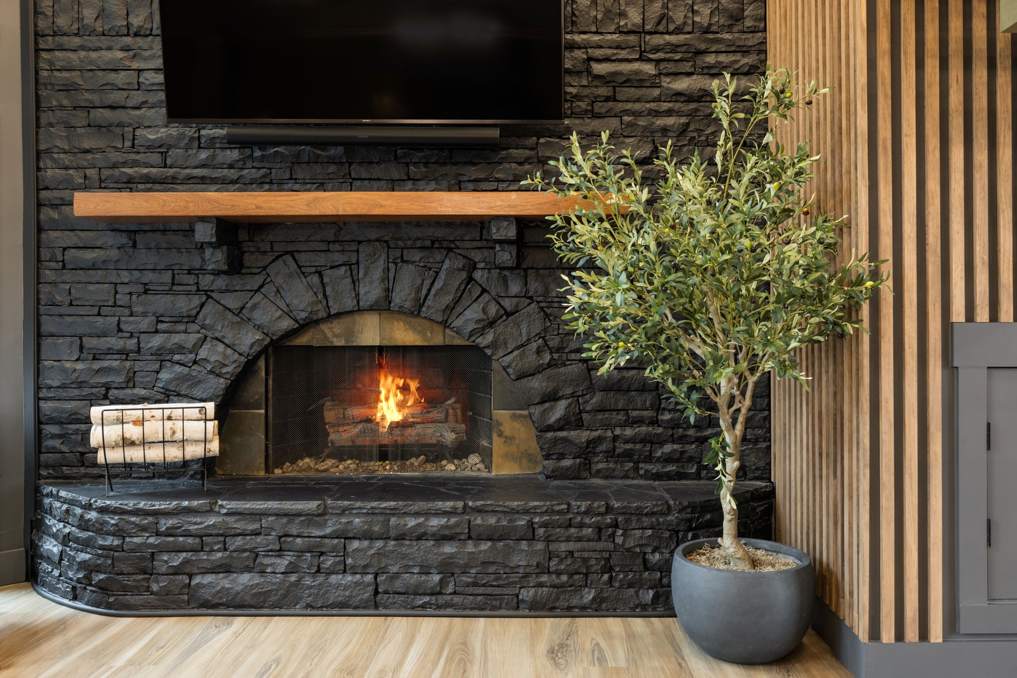 8575 Saundersville Rd