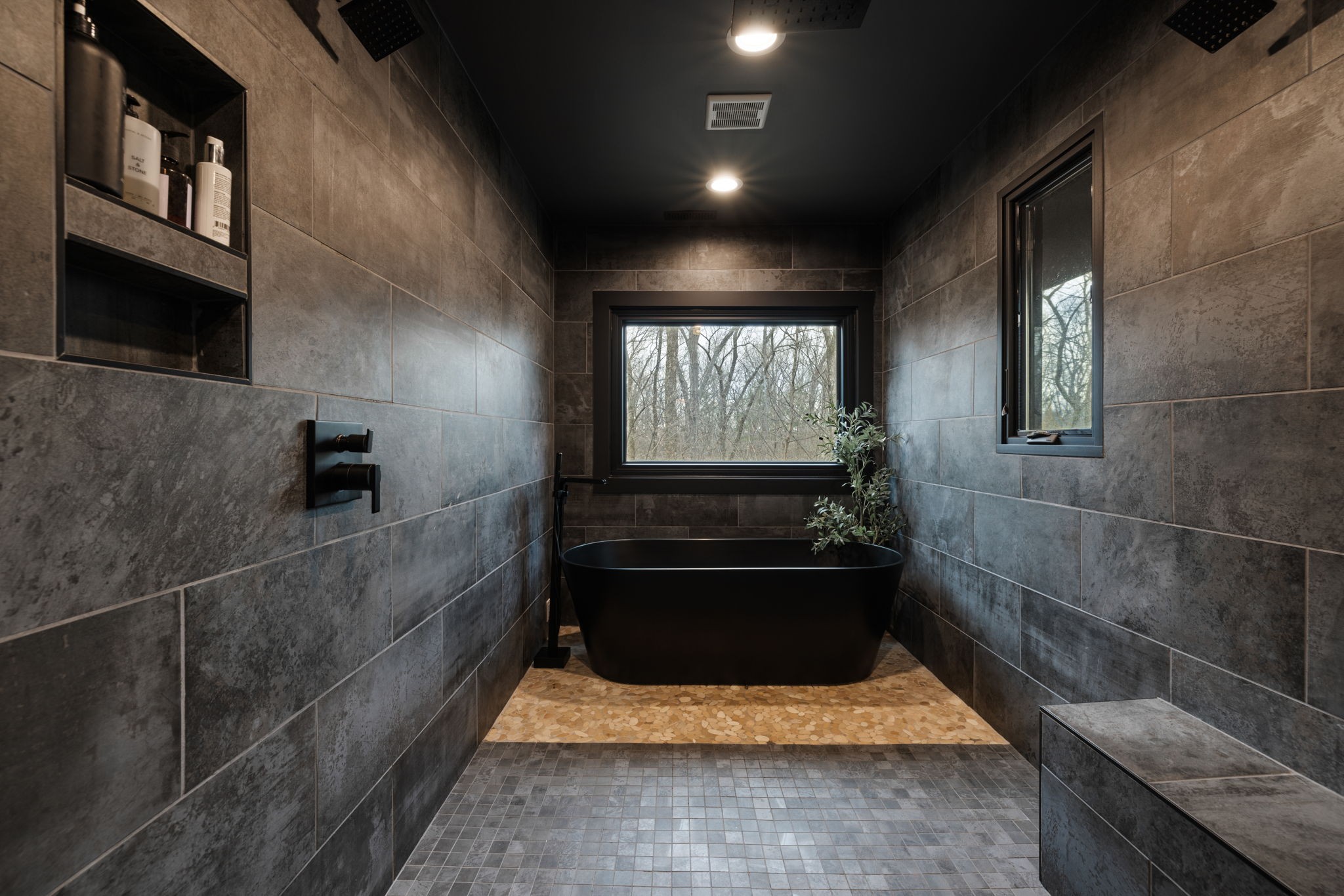 8575 Saundersville Rd