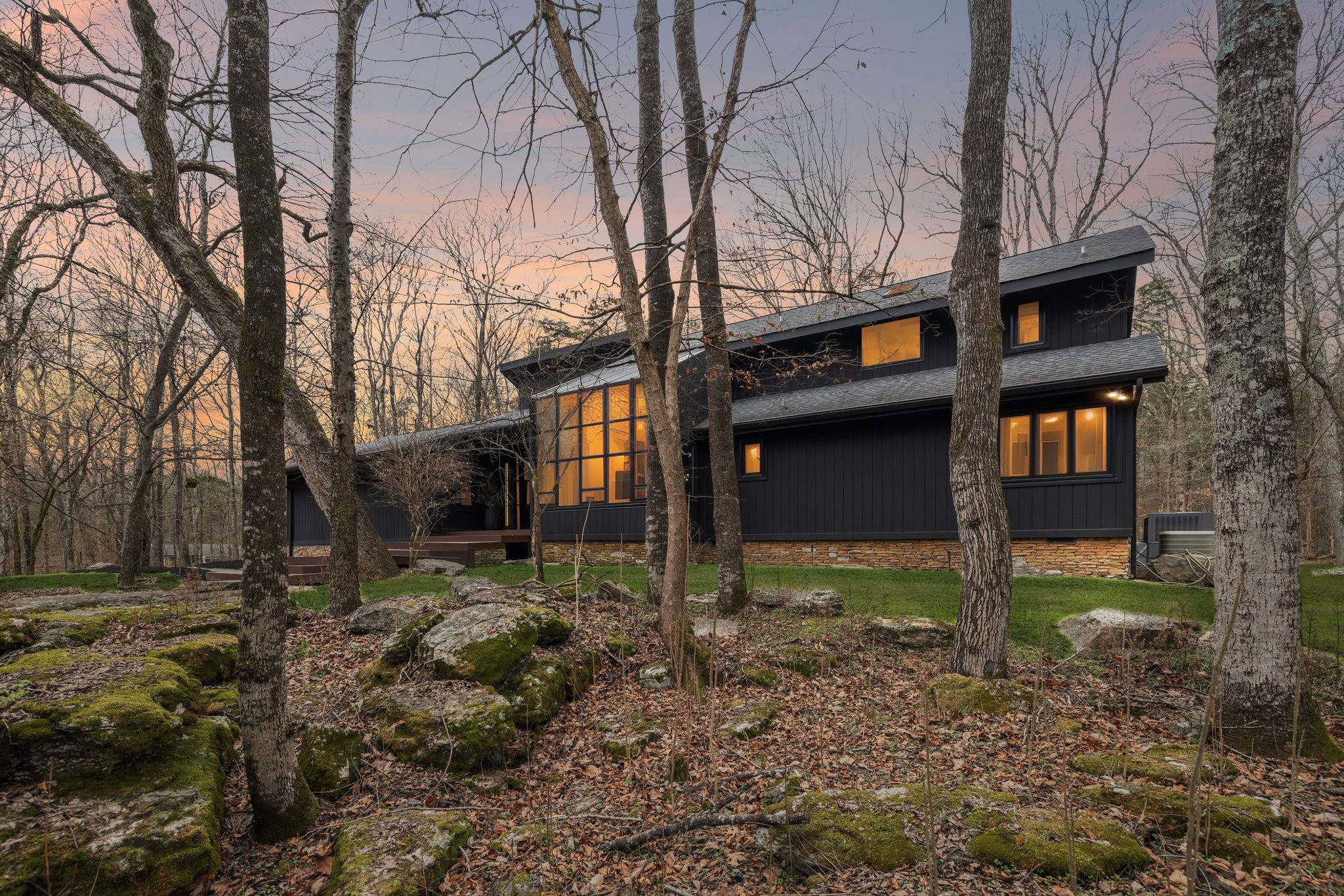 8575 Saundersville Rd