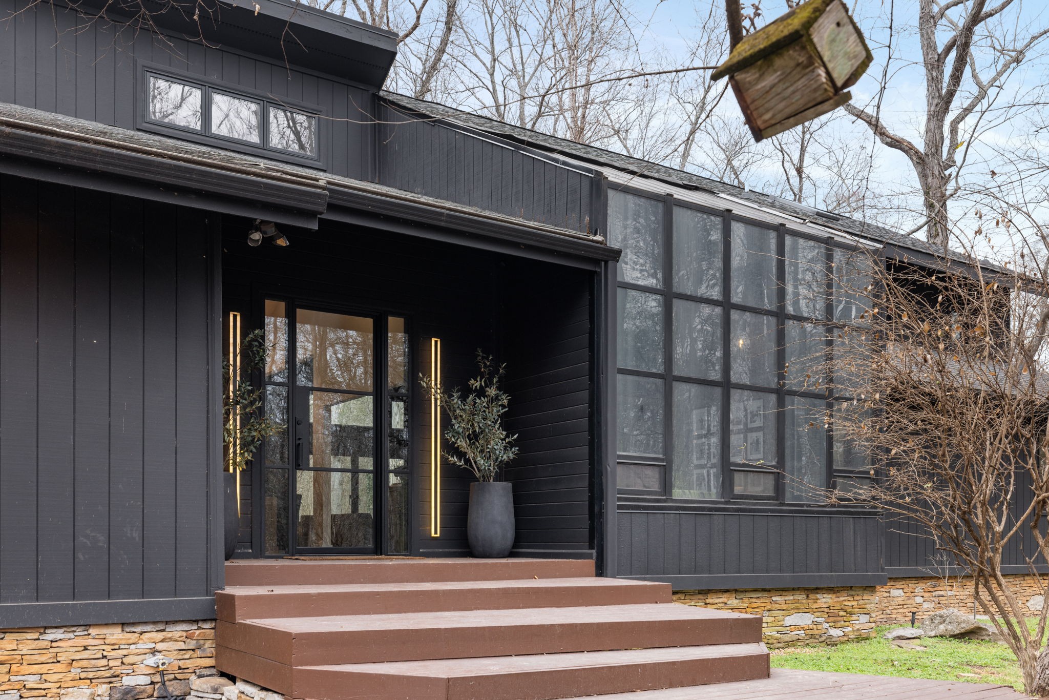 8575 Saundersville Rd