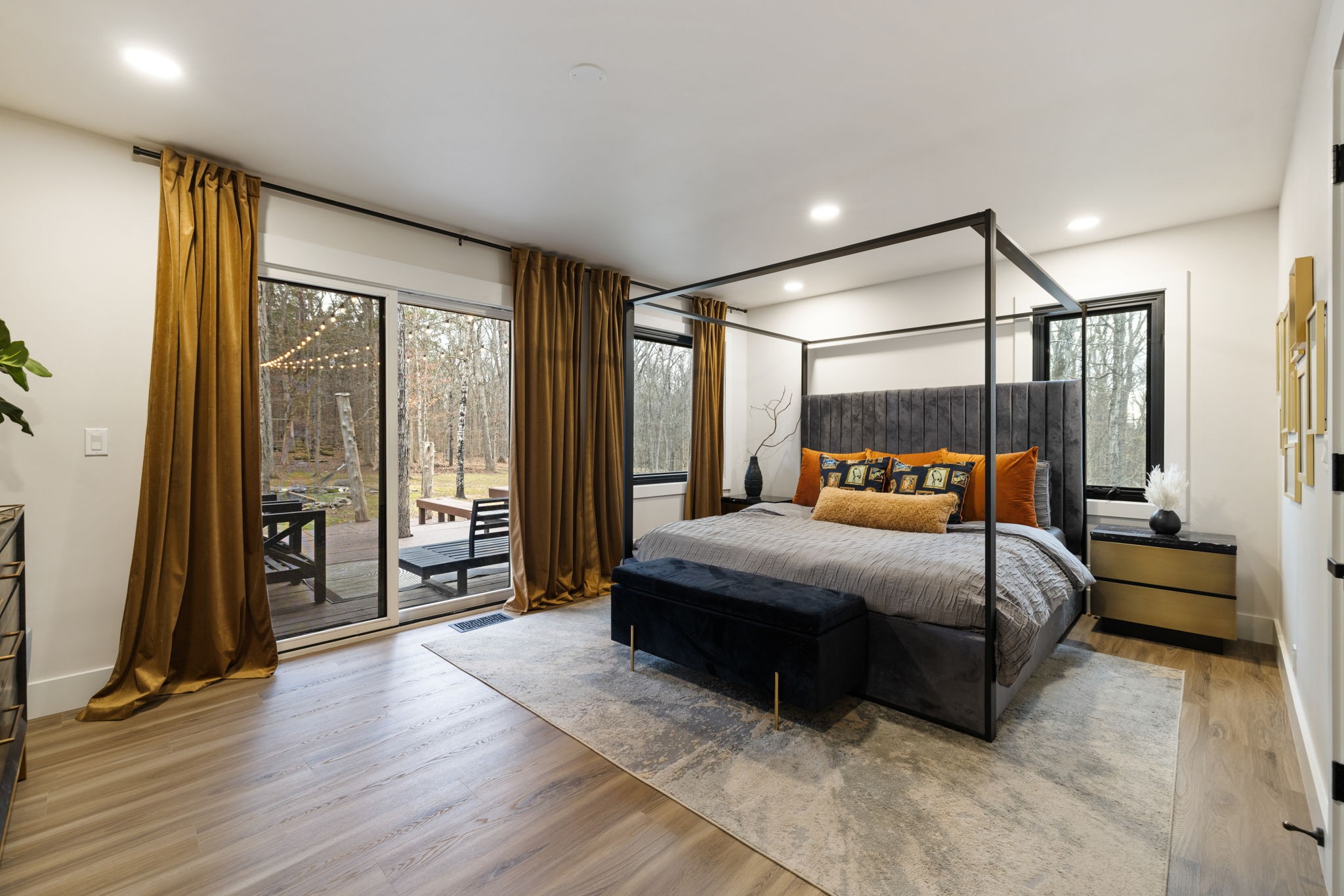 8575 Saundersville Rd