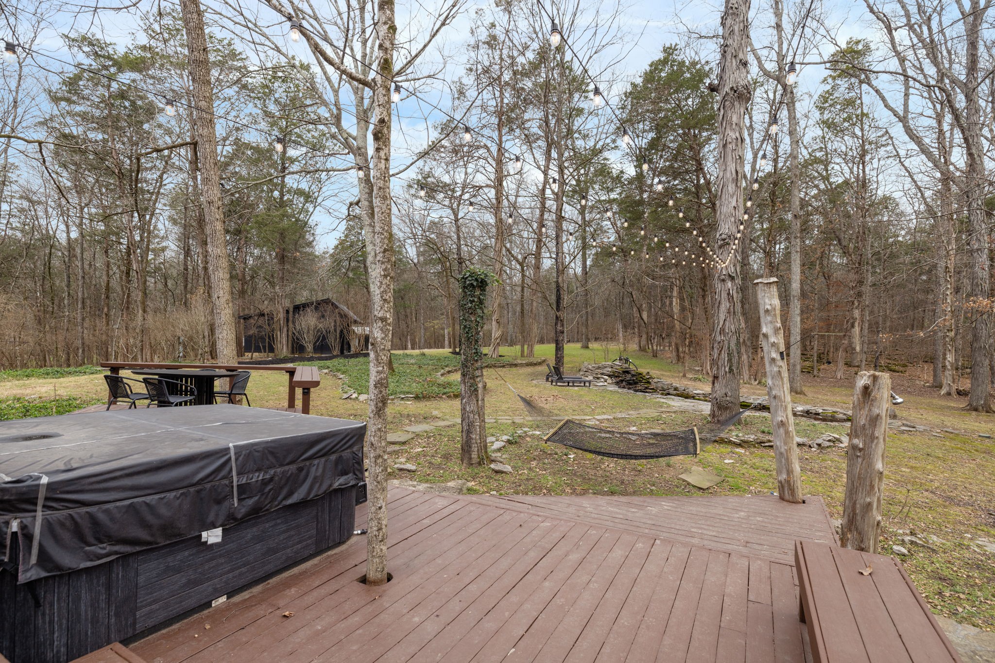 8575 Saundersville Rd