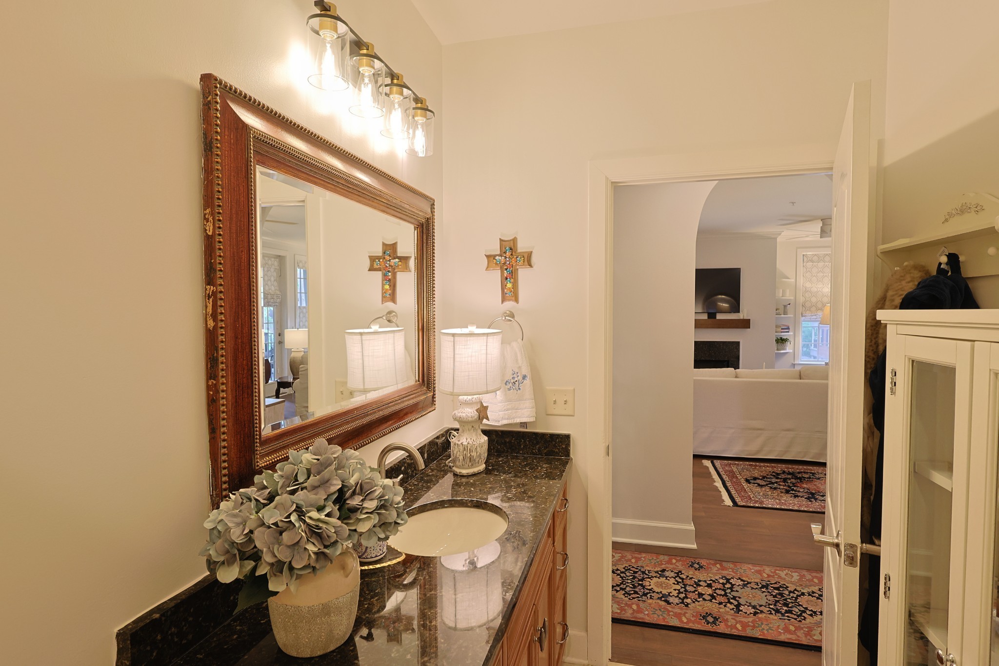 307 Seven Springs Way Unit: 304