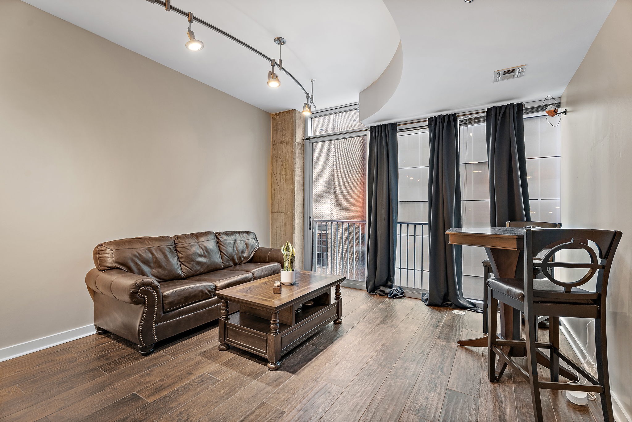 301 Demonbreun St Unit: 602