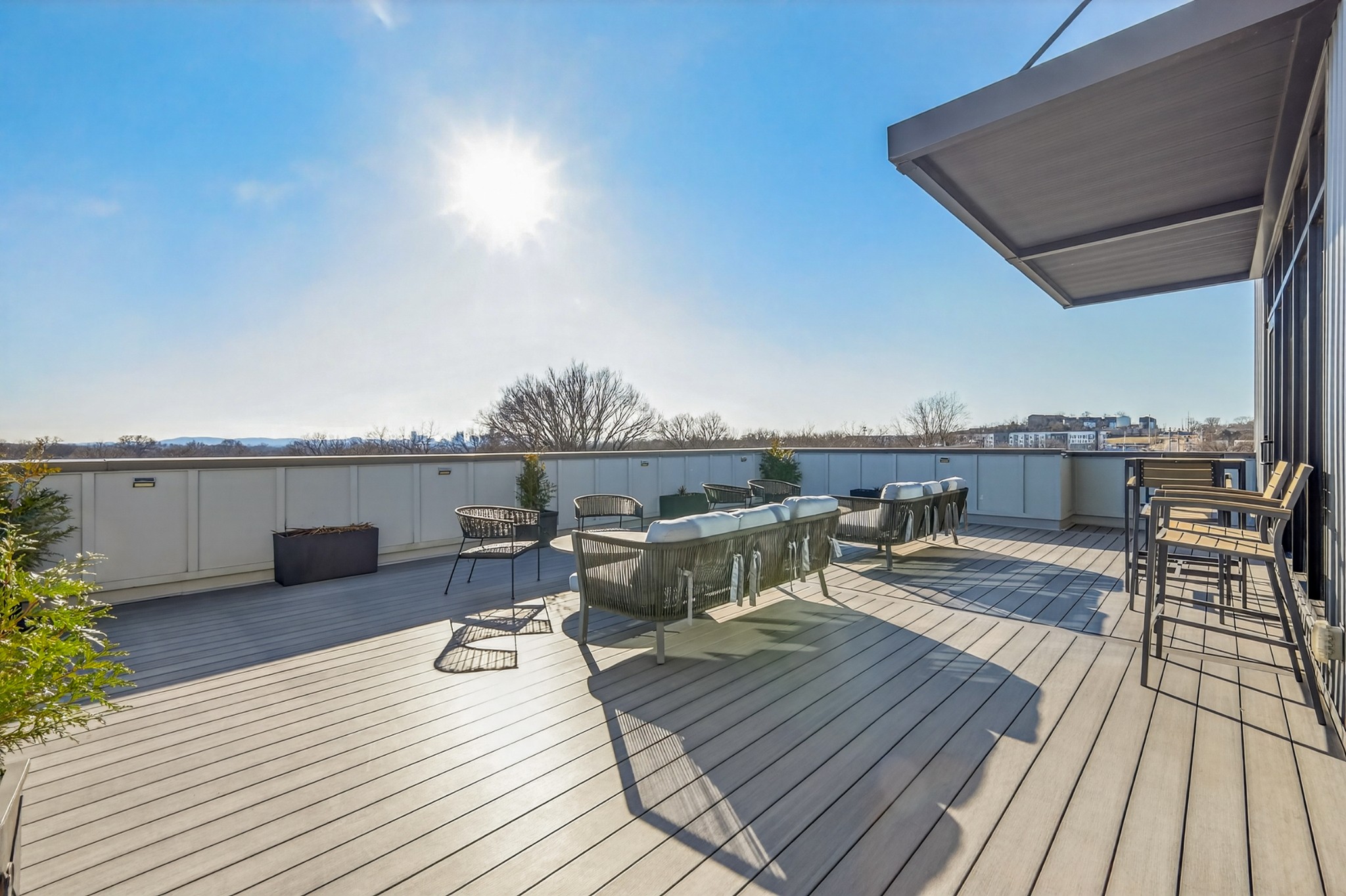 1041 E Trinity Ln Unit: 116