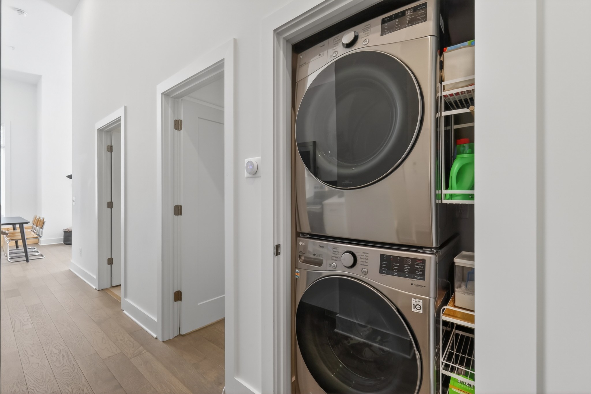 1041 E Trinity Ln Unit: 116