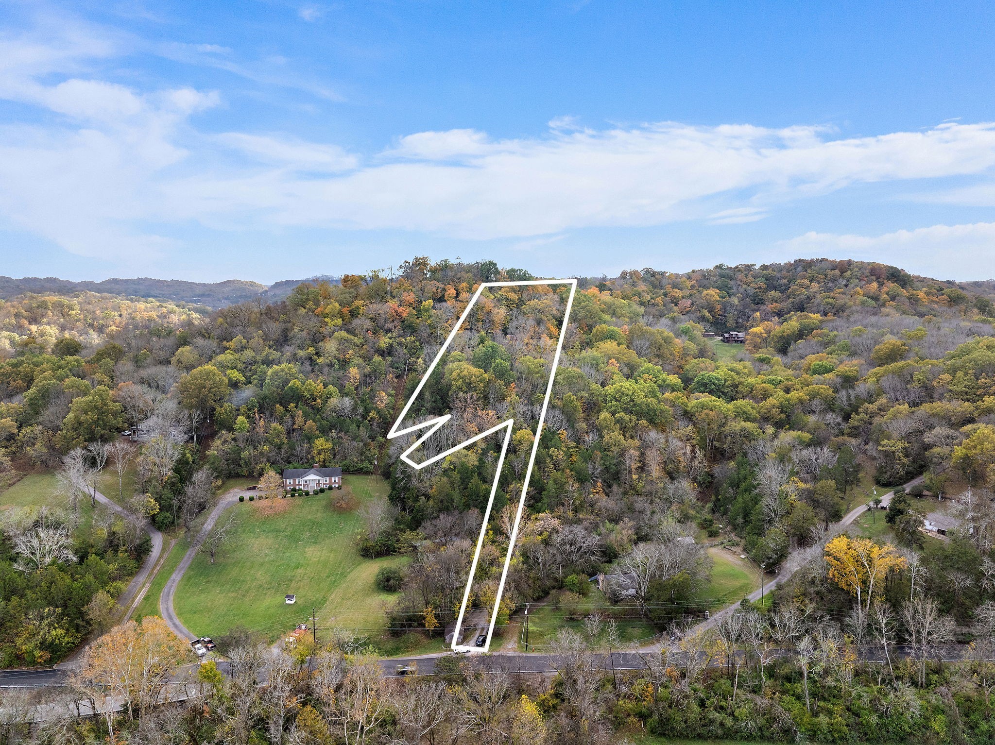 6916 River Road Pike