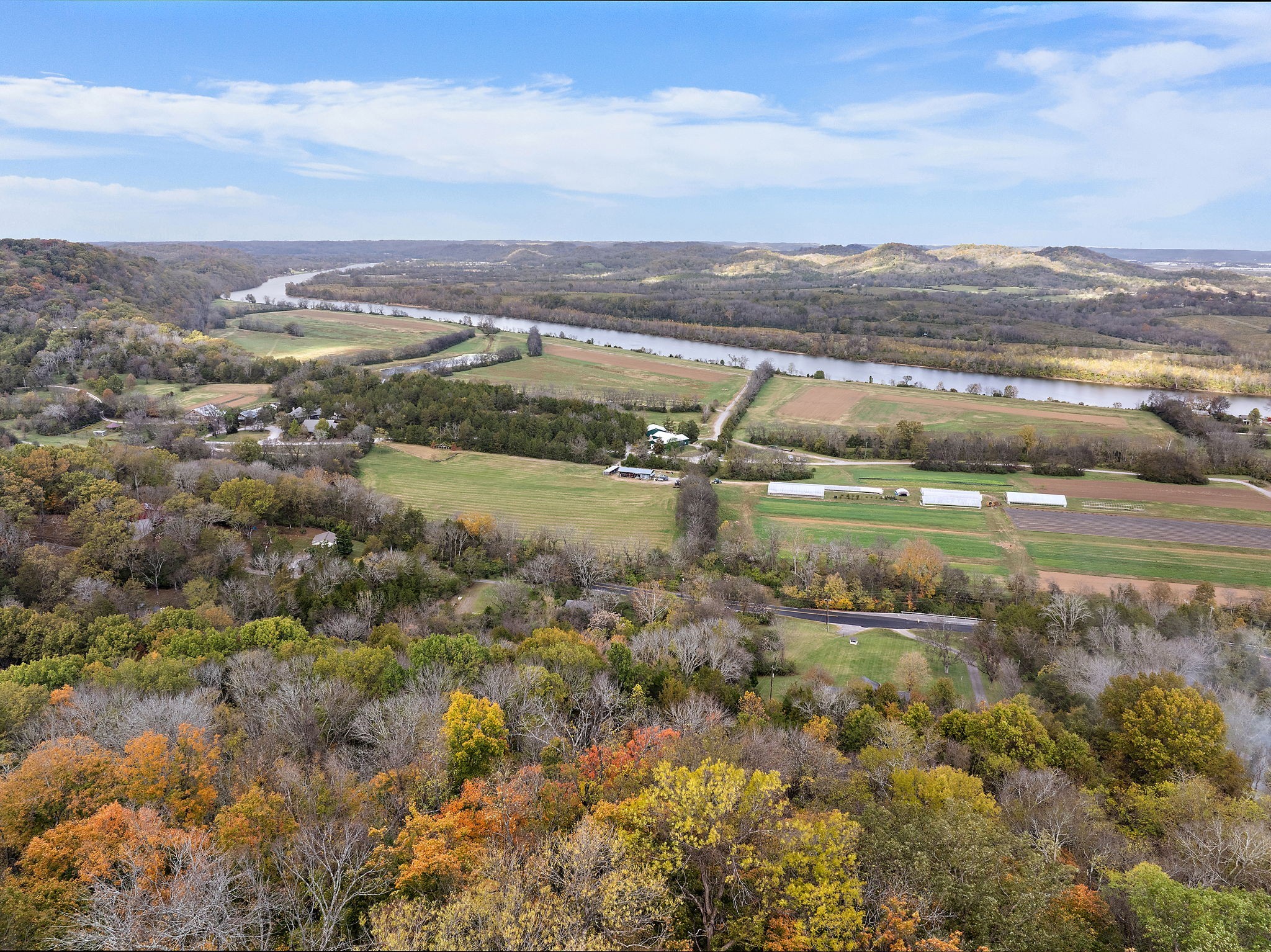 6916 River Road Pike