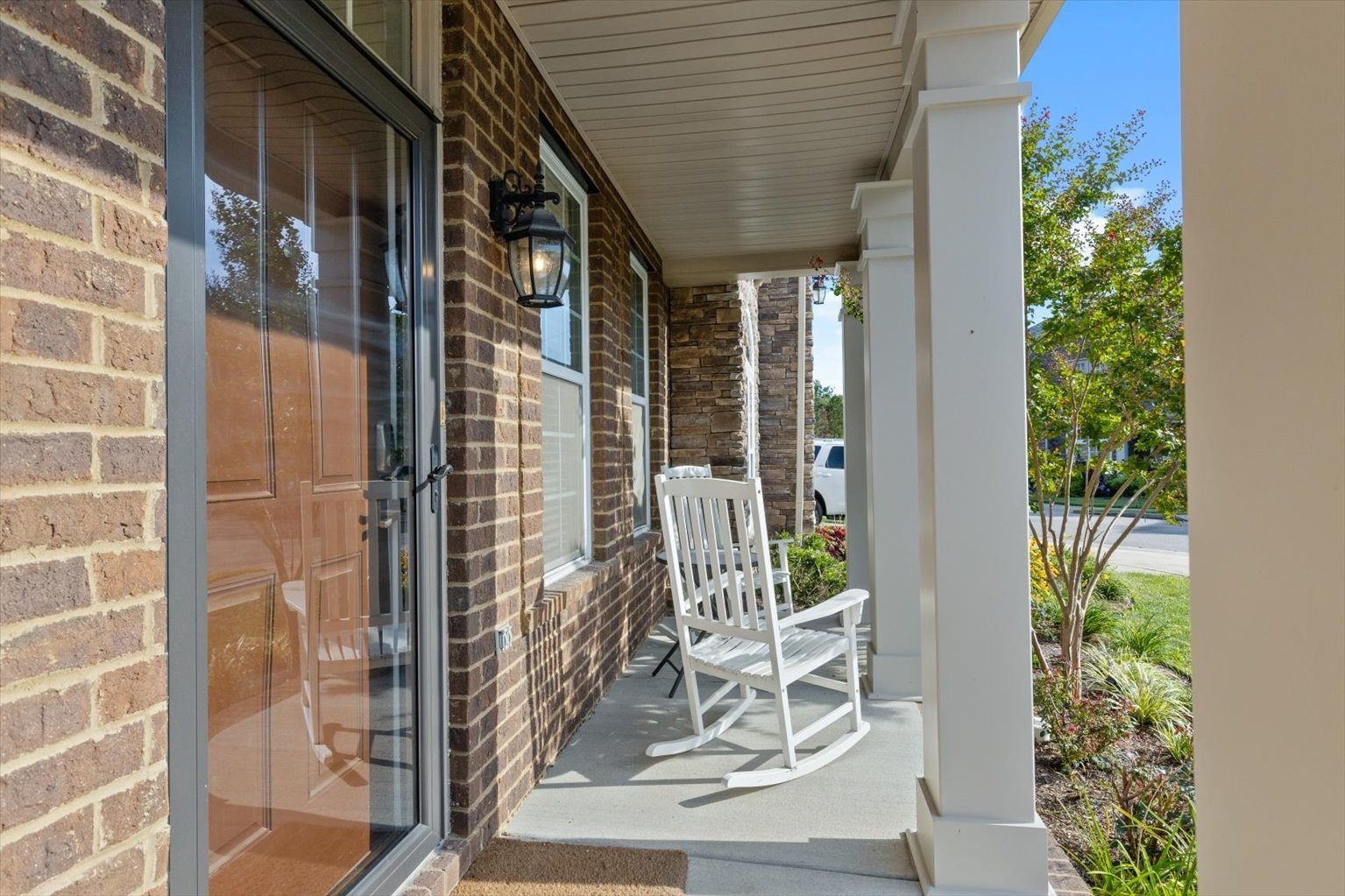 2349 Traemoor Village Pl