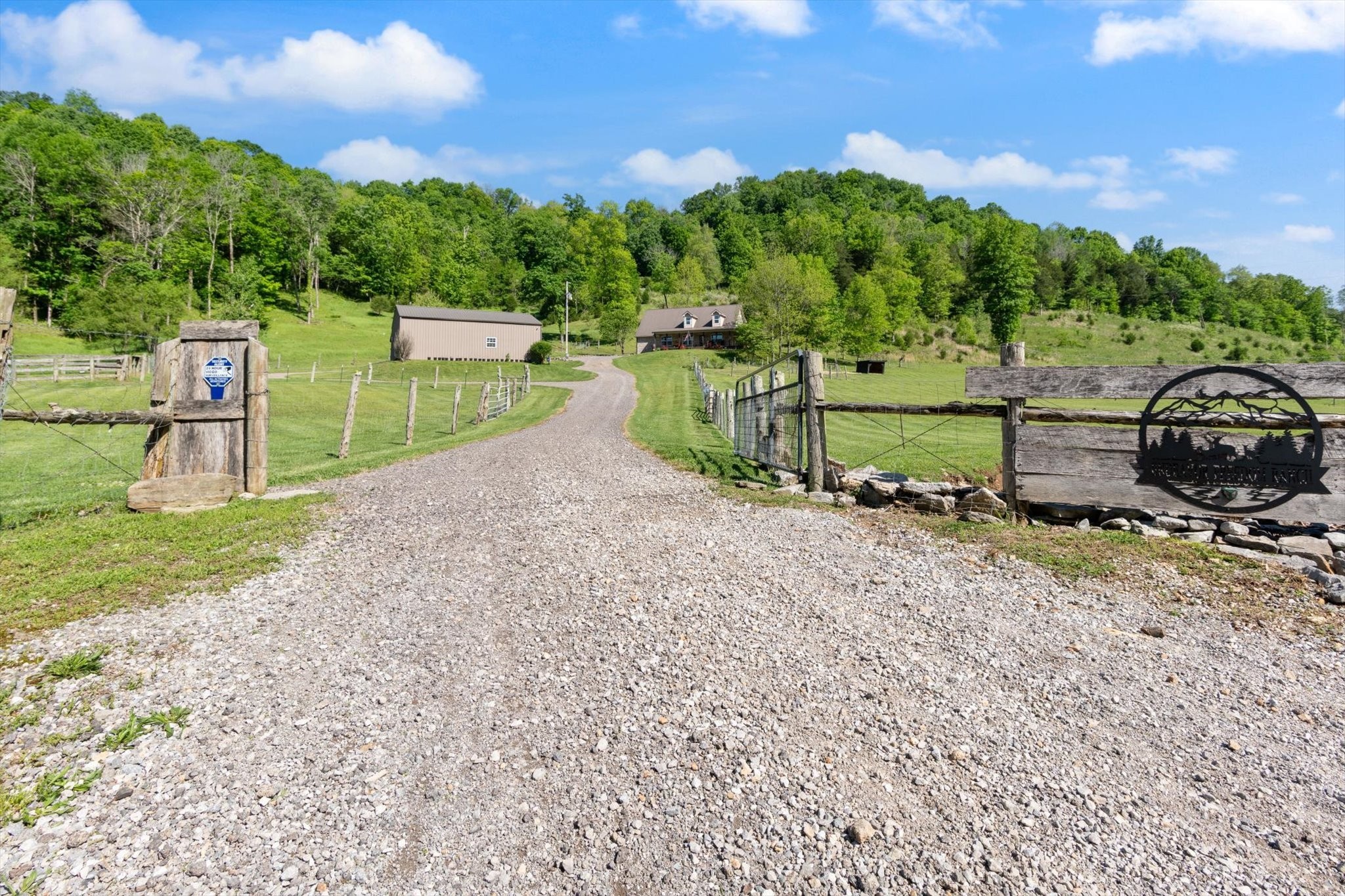 593 Gaulden Hollow Rd