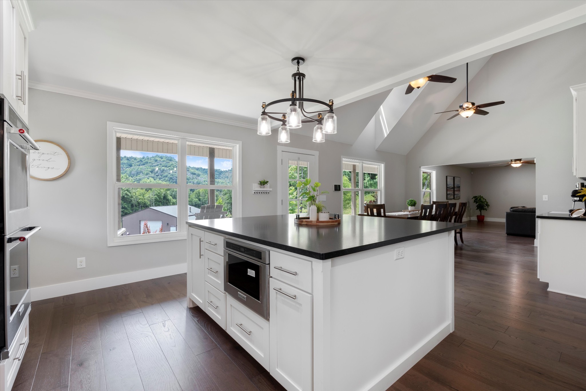 593 Gaulden Hollow Rd