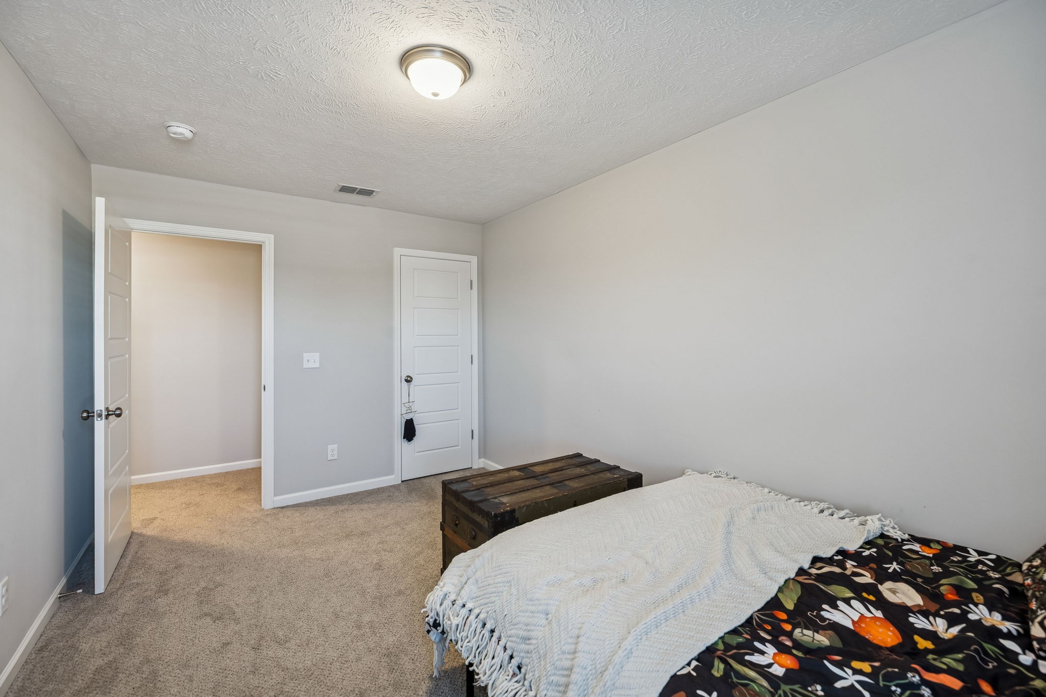 4347 Doral Dr