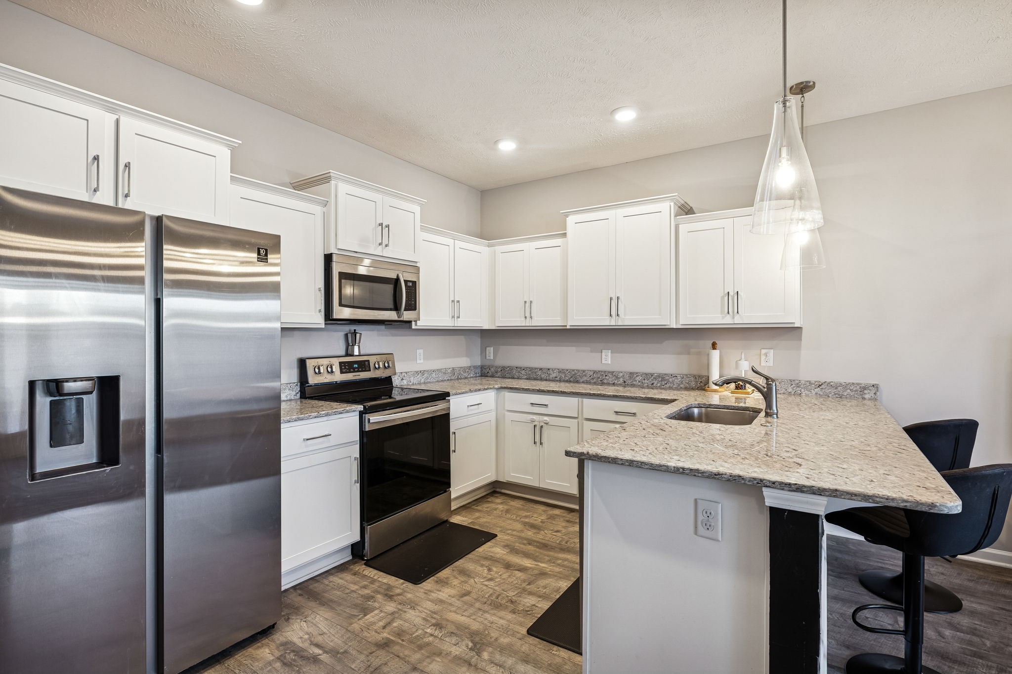 4347 Doral Dr