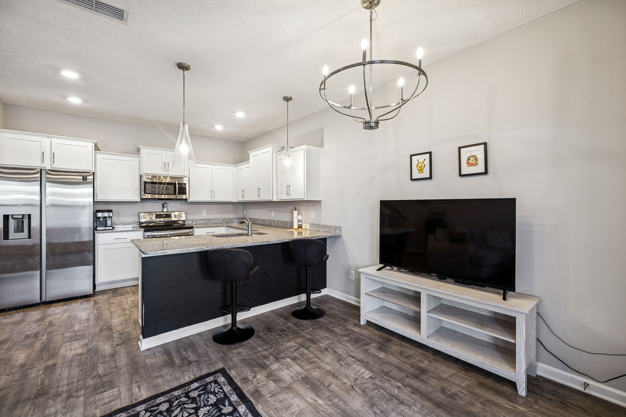 4347 Doral Dr