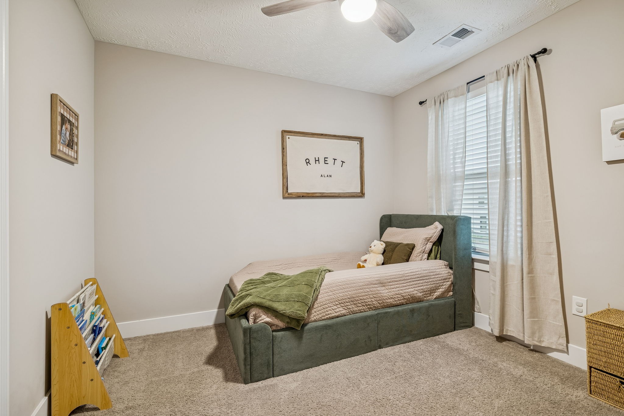 2808 Valley Farms Drive