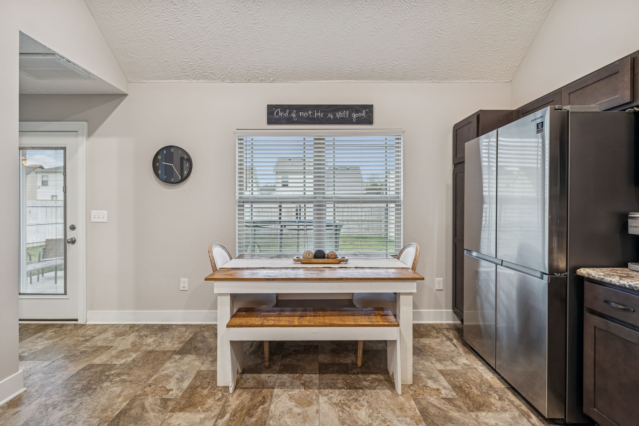 2808 Valley Farms Drive