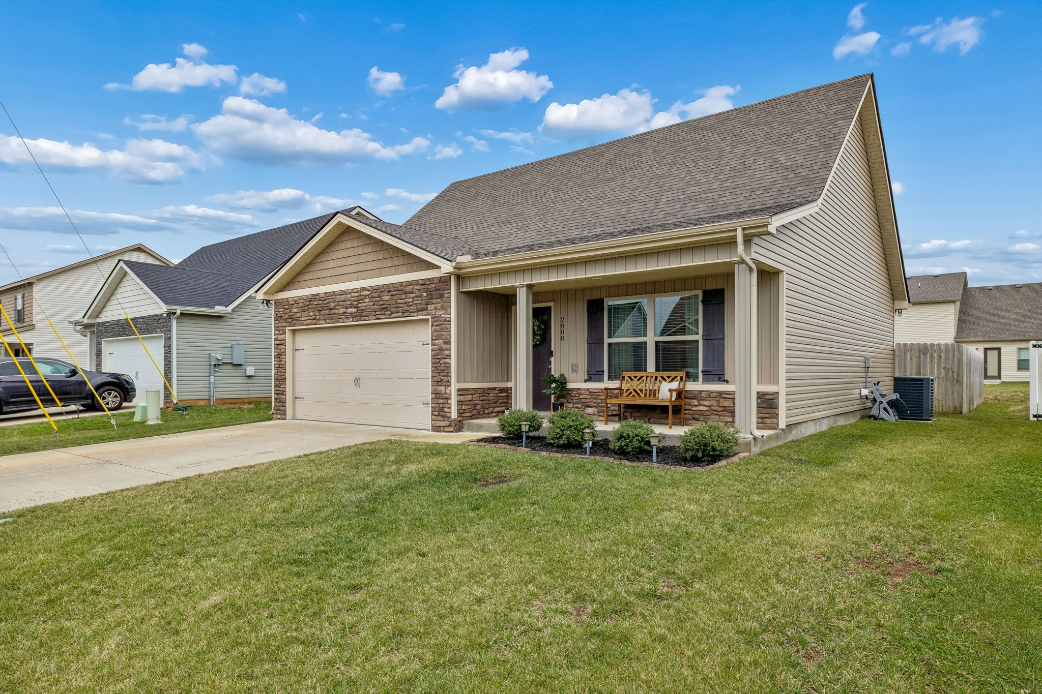 2808 Valley Farms Drive