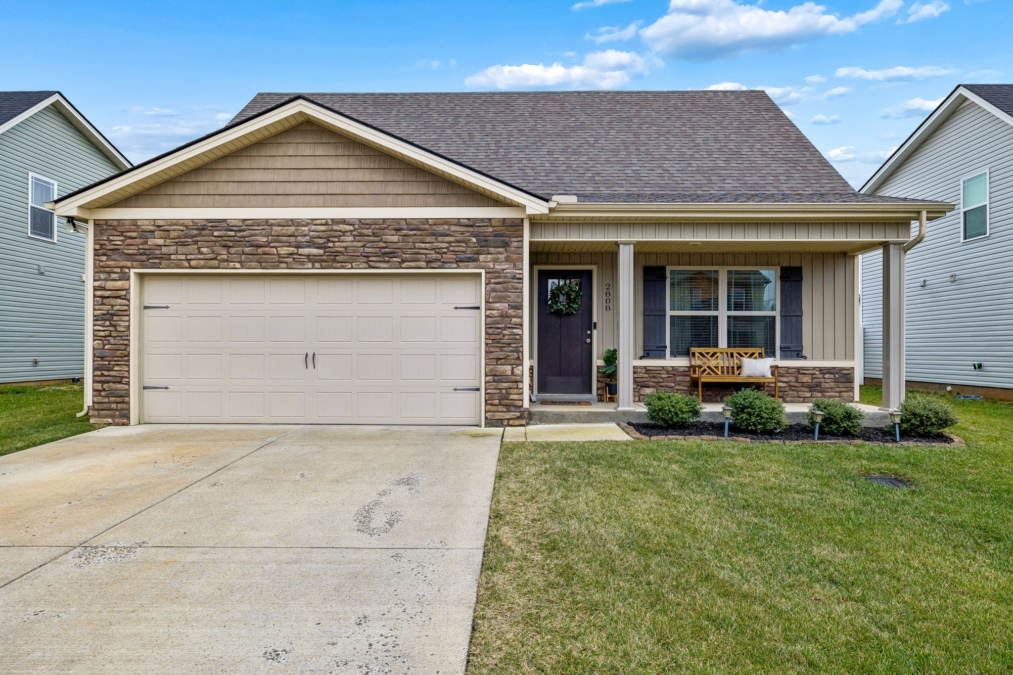 2808 Valley Farms Drive