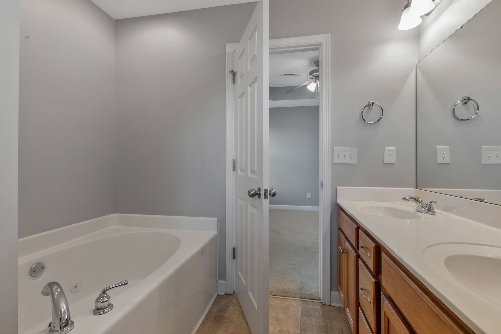 3617 Southridge Blvd