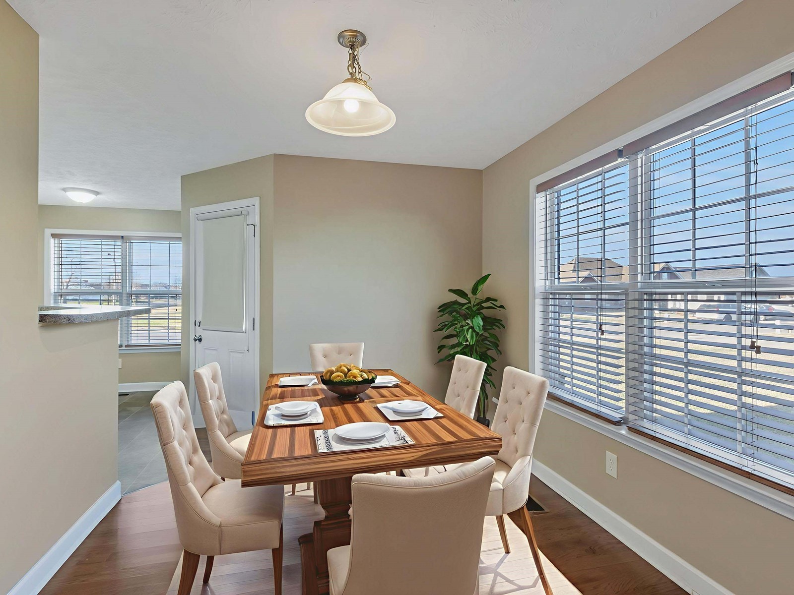 3617 Southridge Blvd