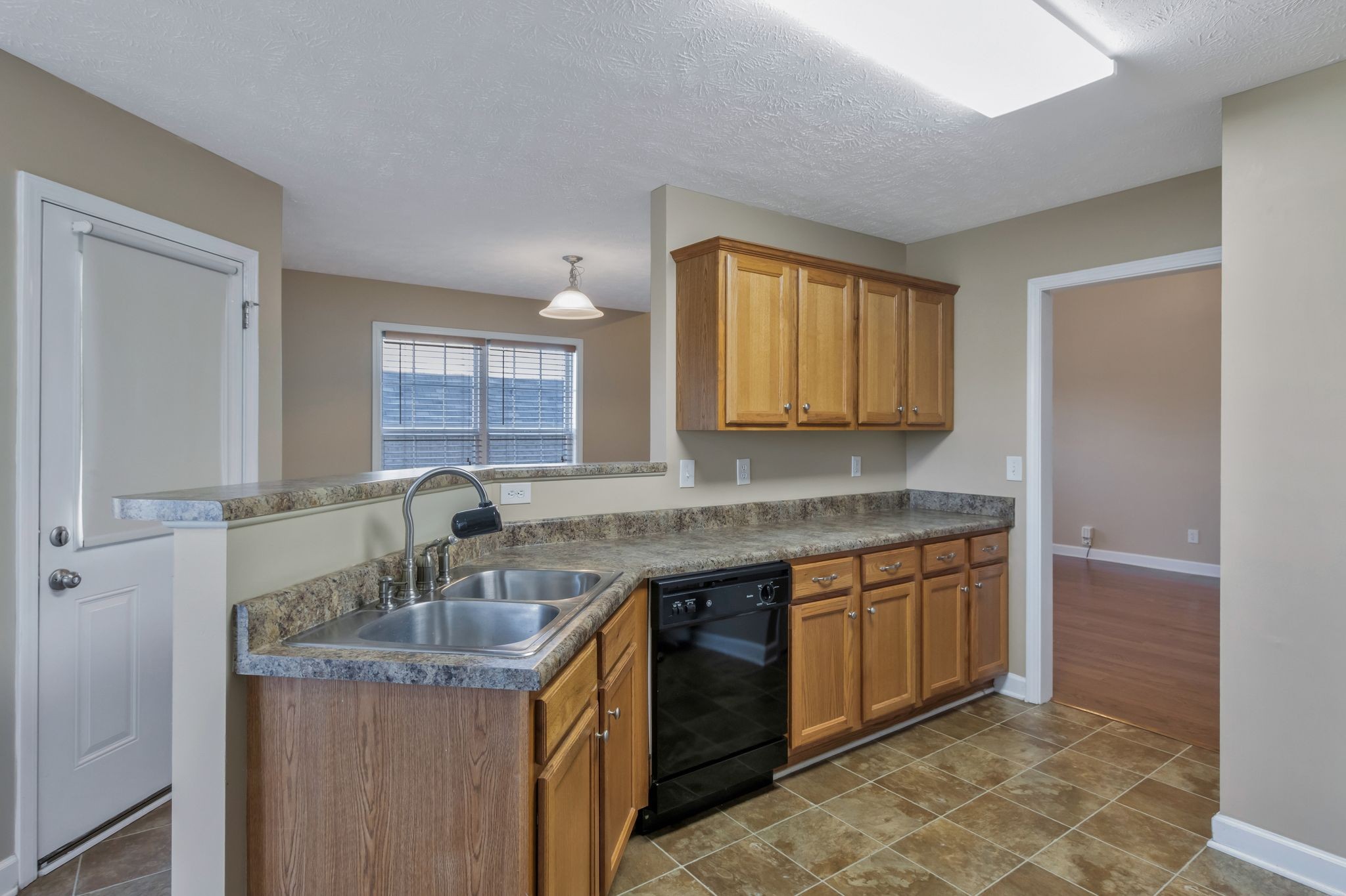 3617 Southridge Blvd