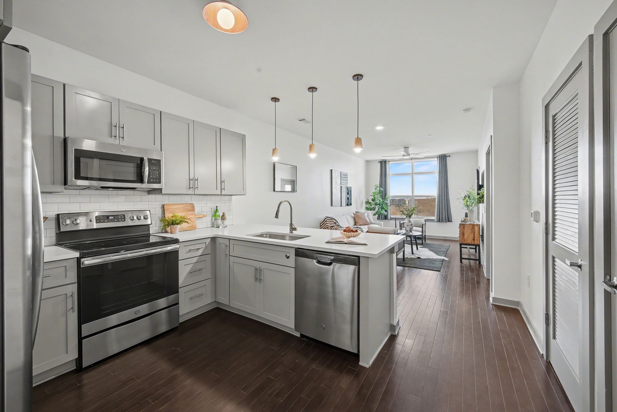 1638 54th Ave, N Unit: 331