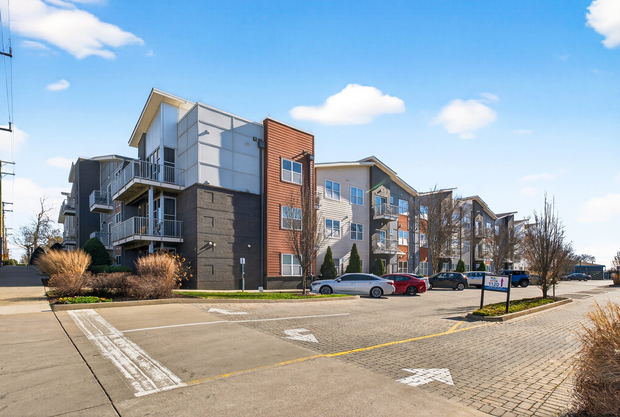 1122 Litton Ave Unit: 311