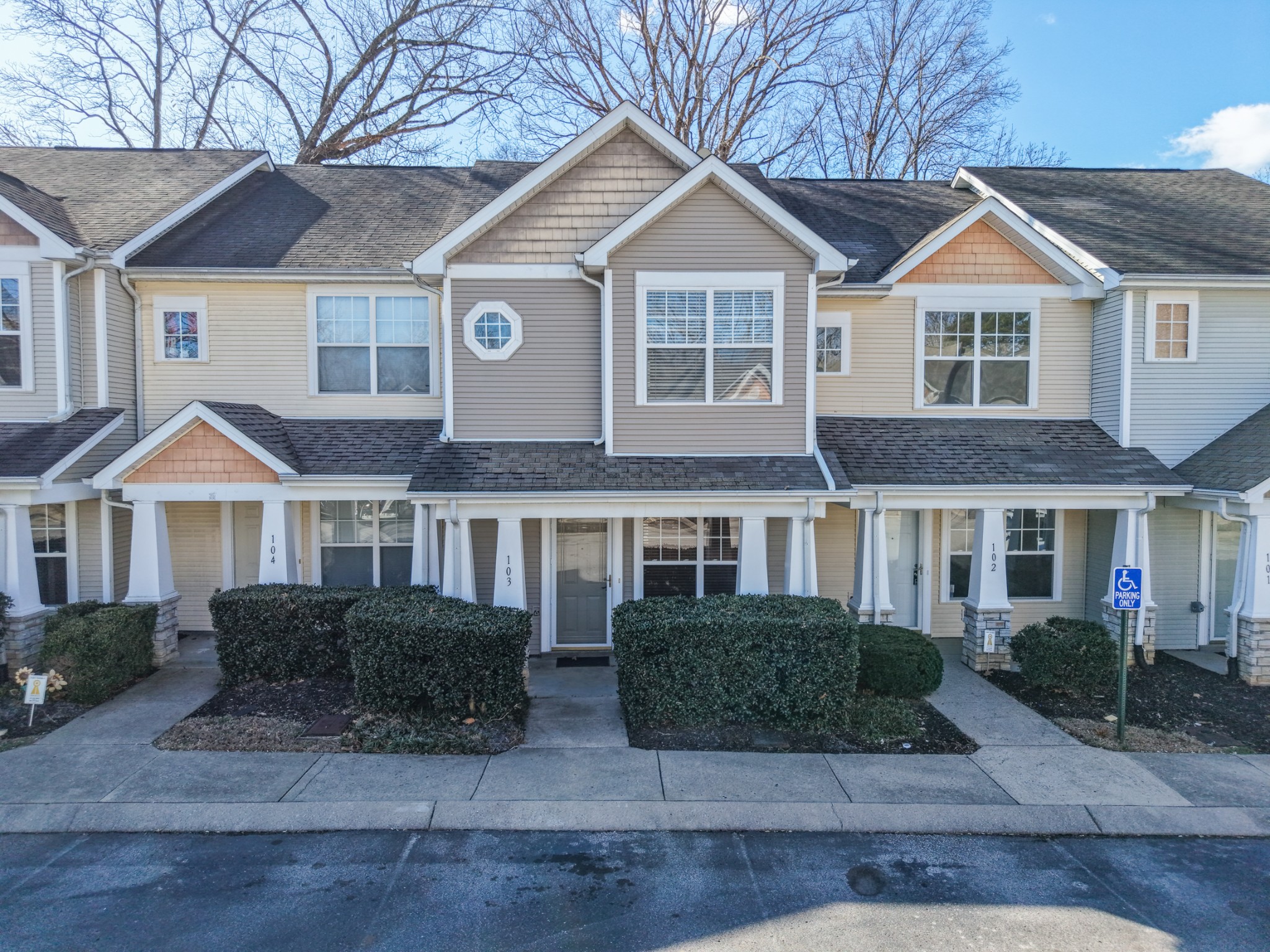 3535 Bell Rd Unit: 103