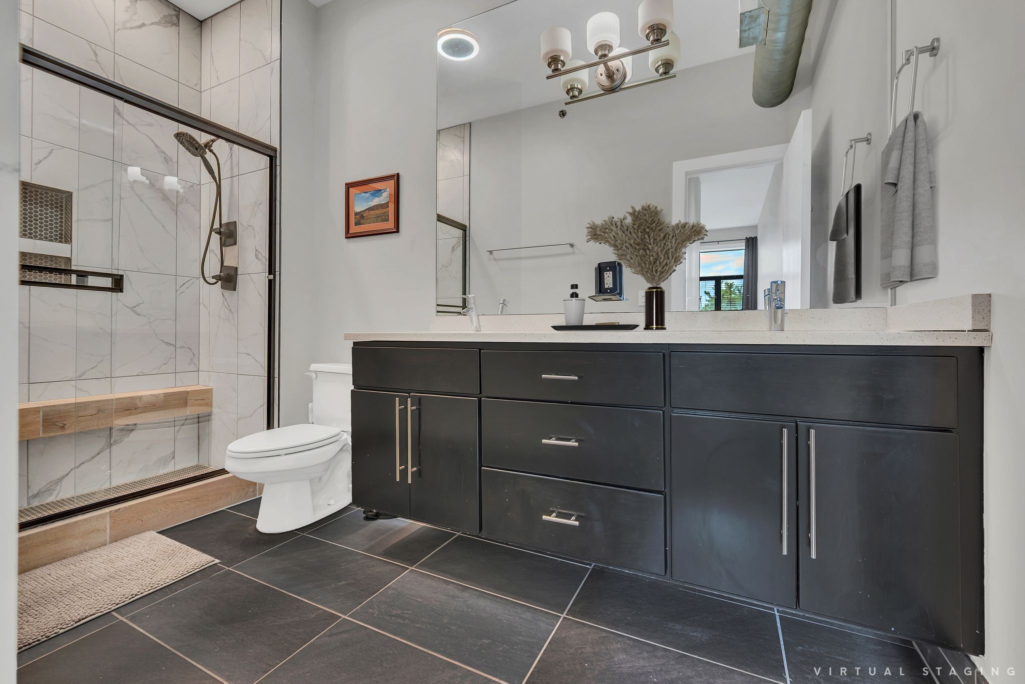 1100 Russell St Unit: 102