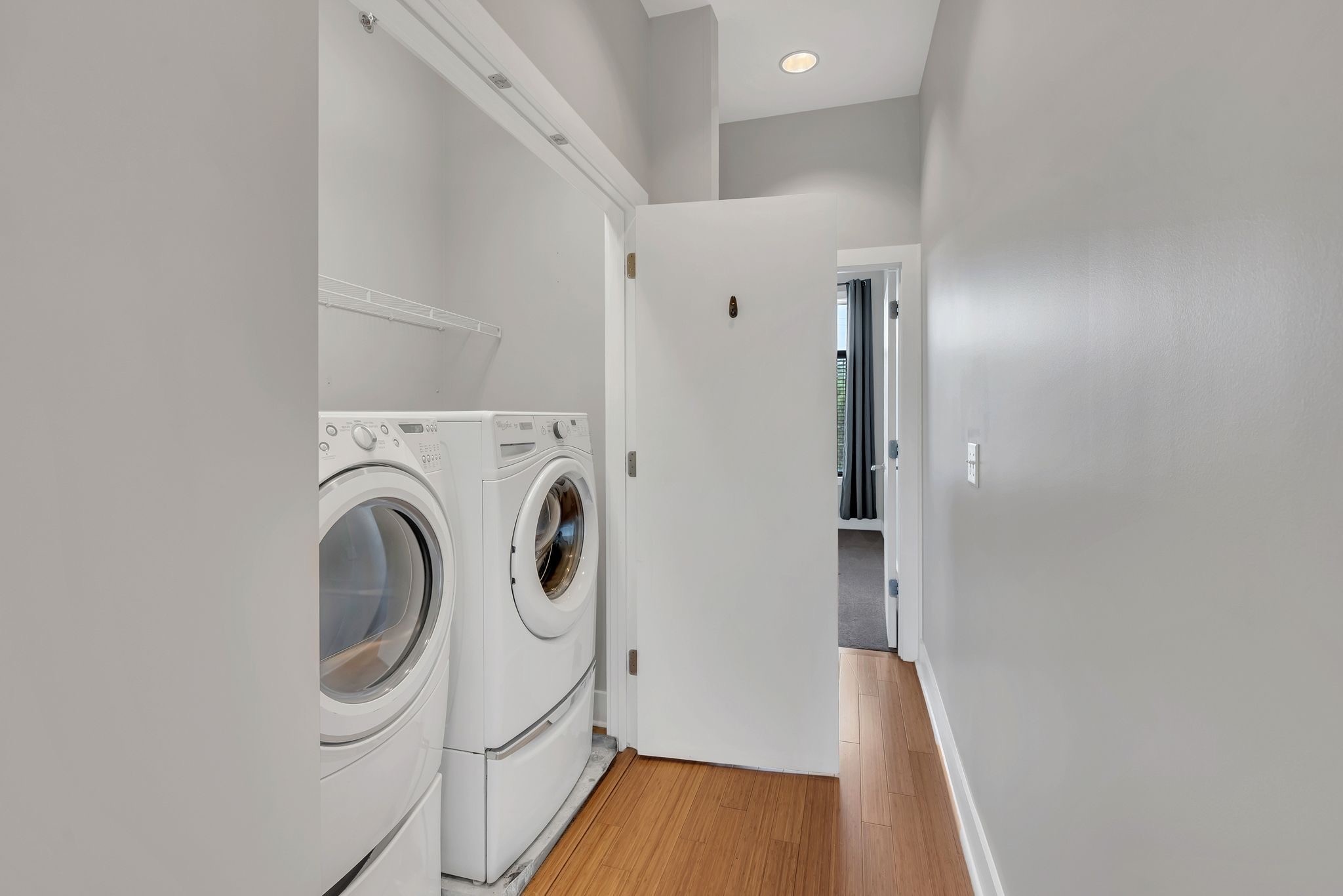 1100 Russell St Unit: 102