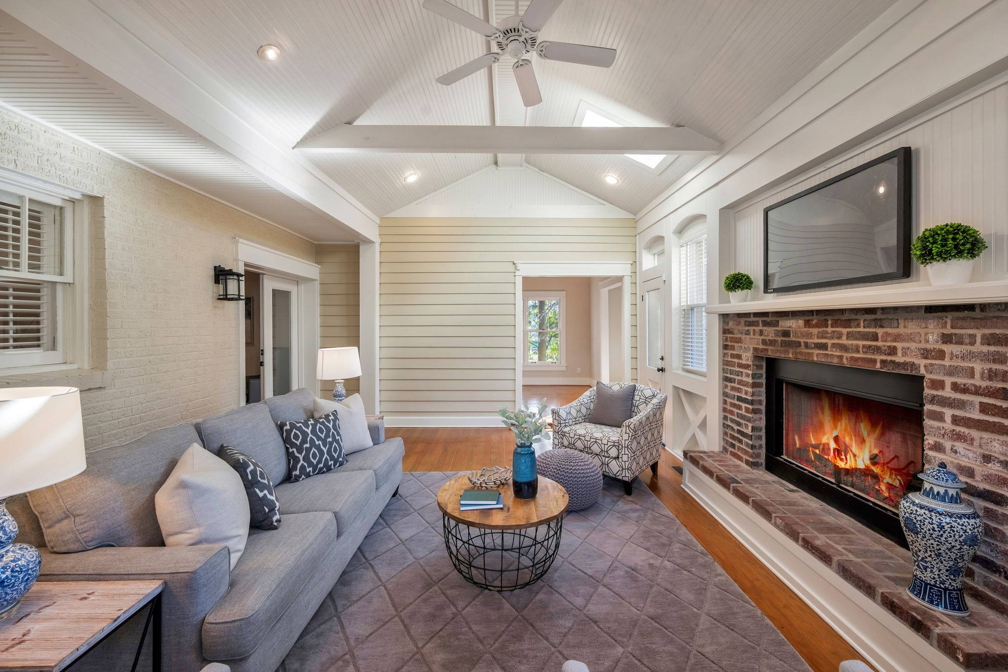 203A Woodmont Cir