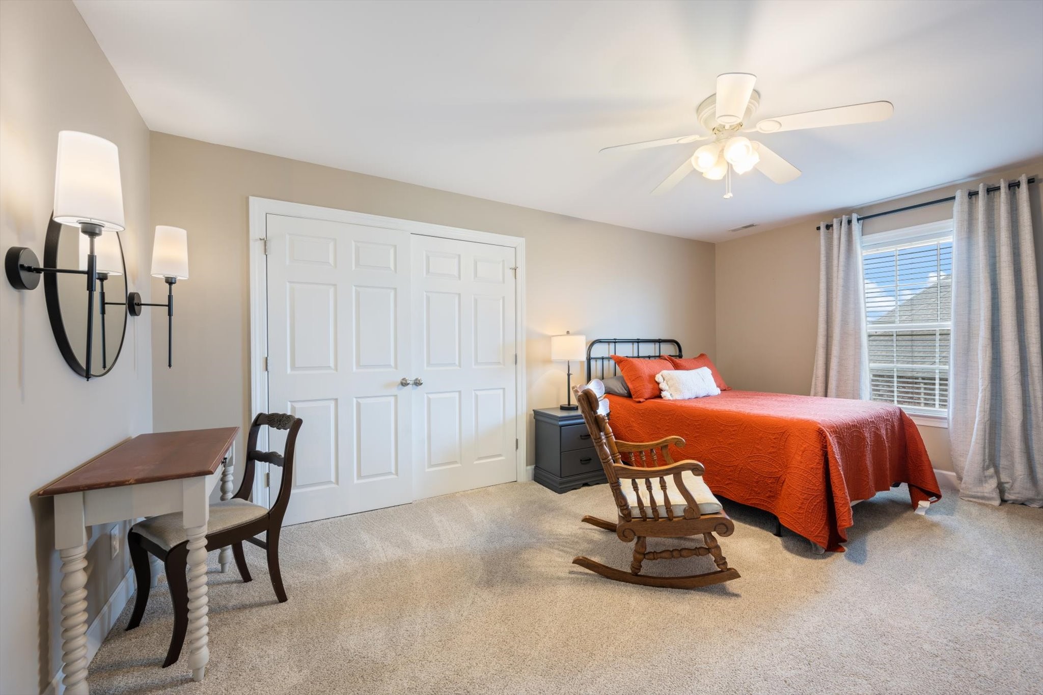 4949 Neyland Way