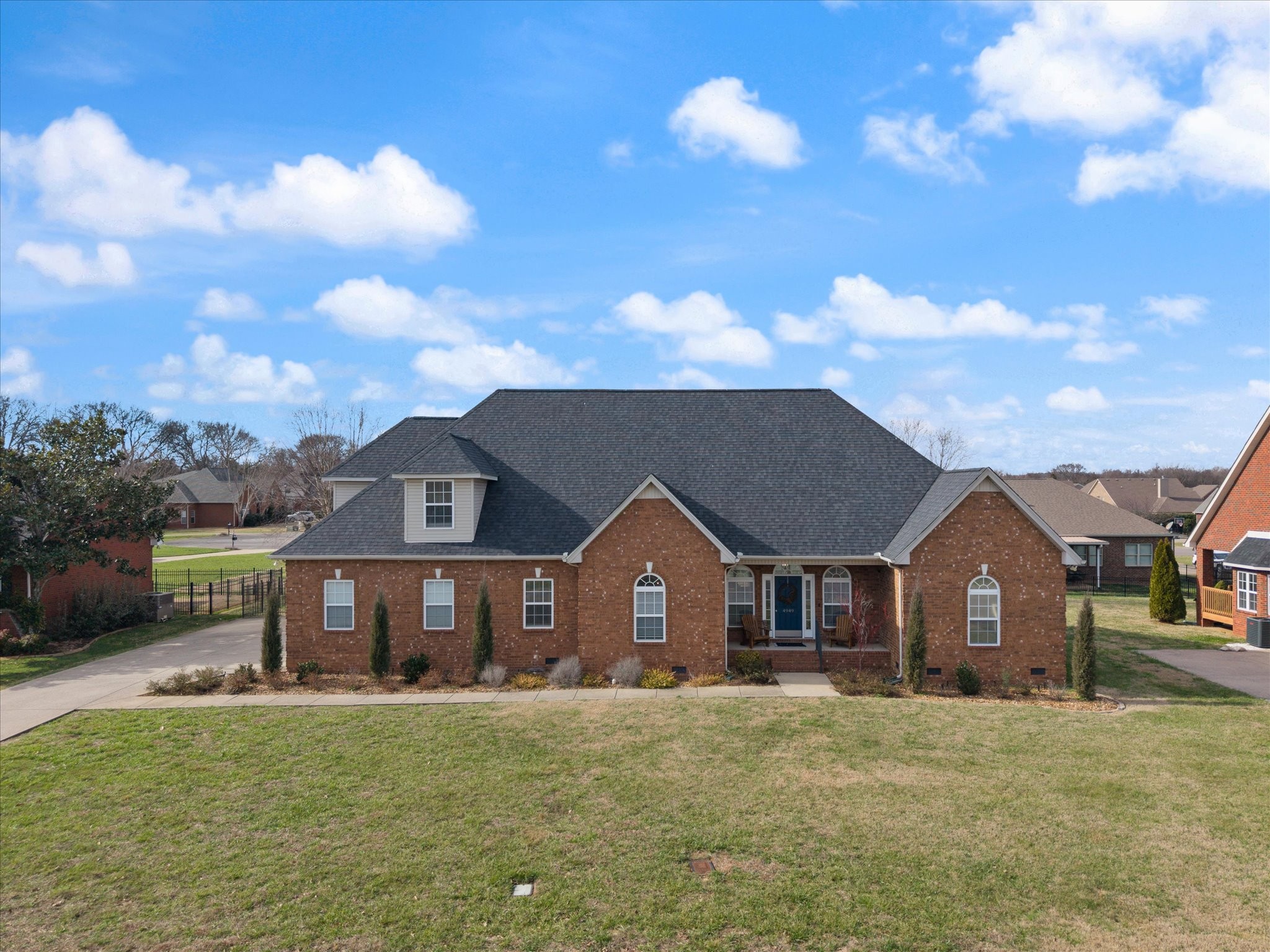 4949 Neyland Way